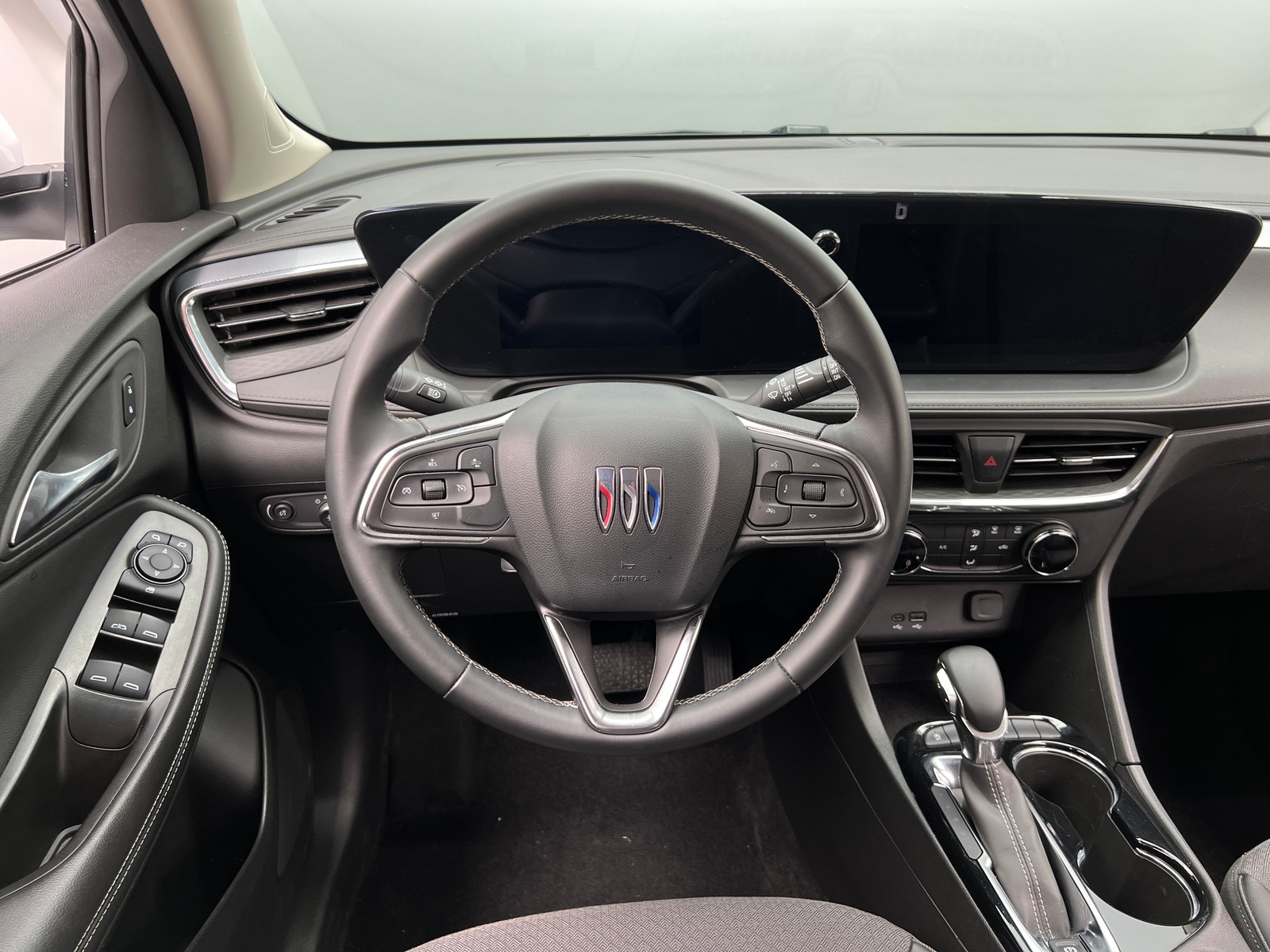 Thumbnail: 2025 Buick Encore GX - 4