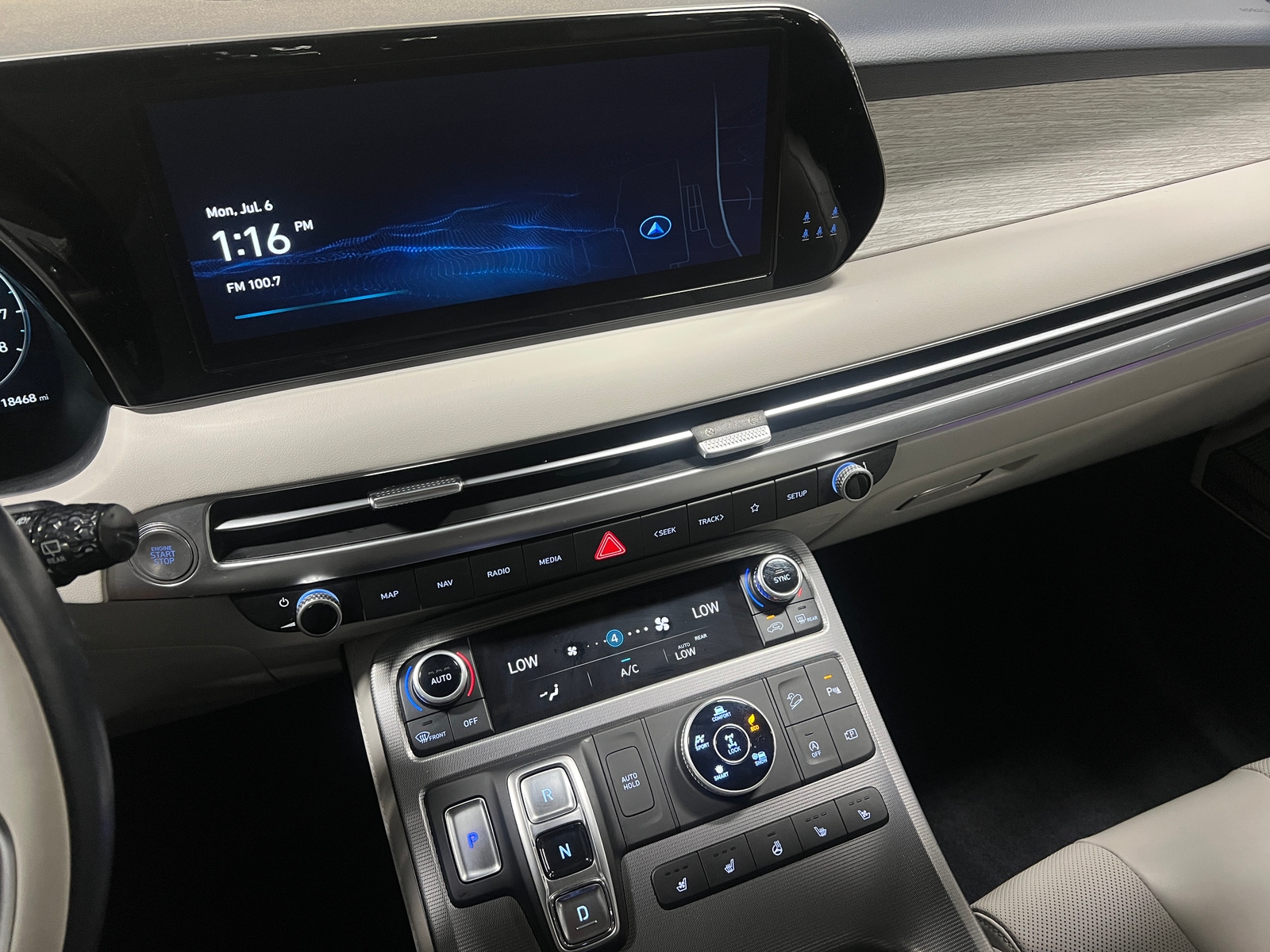 Thumbnail: 2023 Hyundai Palisade - 3