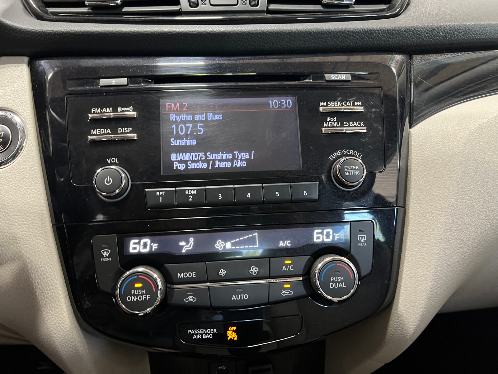 Thumbnail: 2018 Nissan Rogue Sport - 4