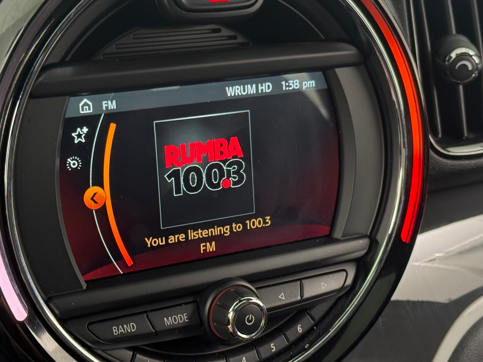 Thumbnail: 2019 MINI Cooper Countryman - 3