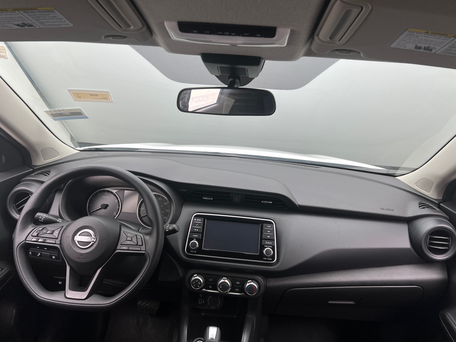 Thumbnail: 2025 Nissan Kicks - 3