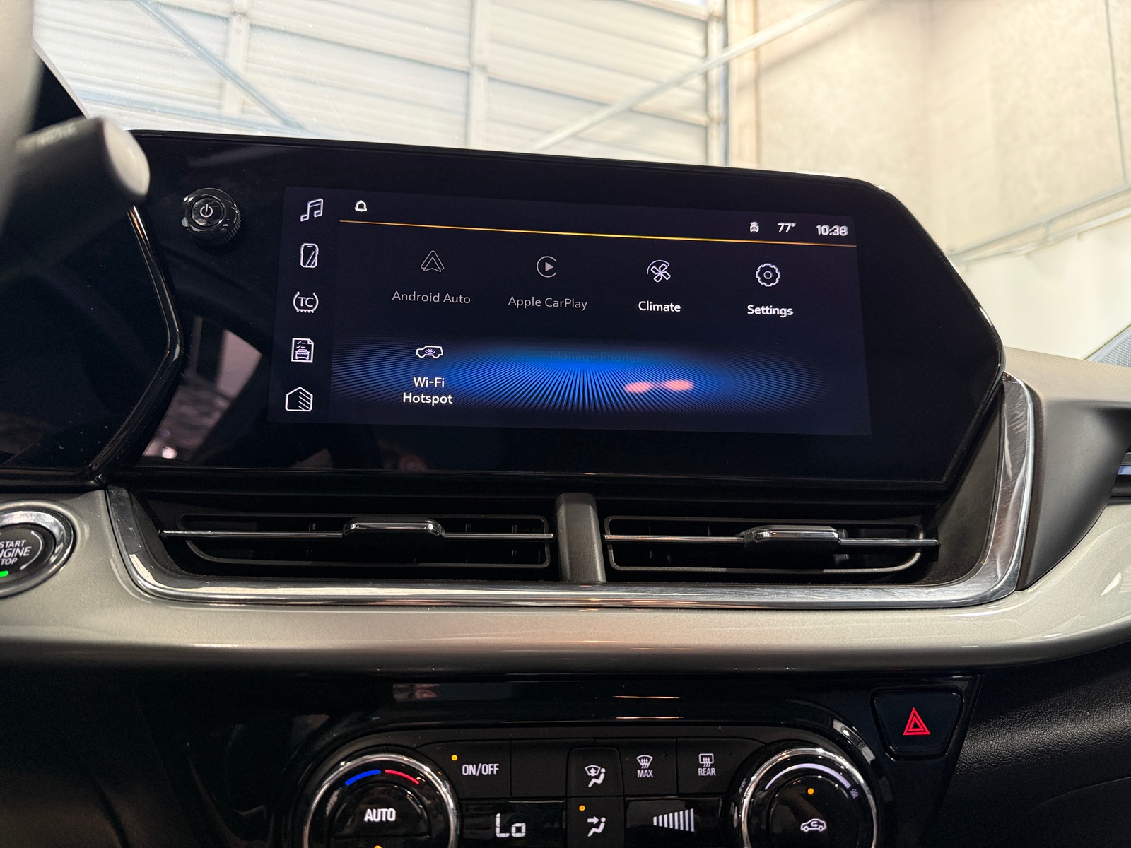 Thumbnail: 2025 Chevrolet Trax - 4