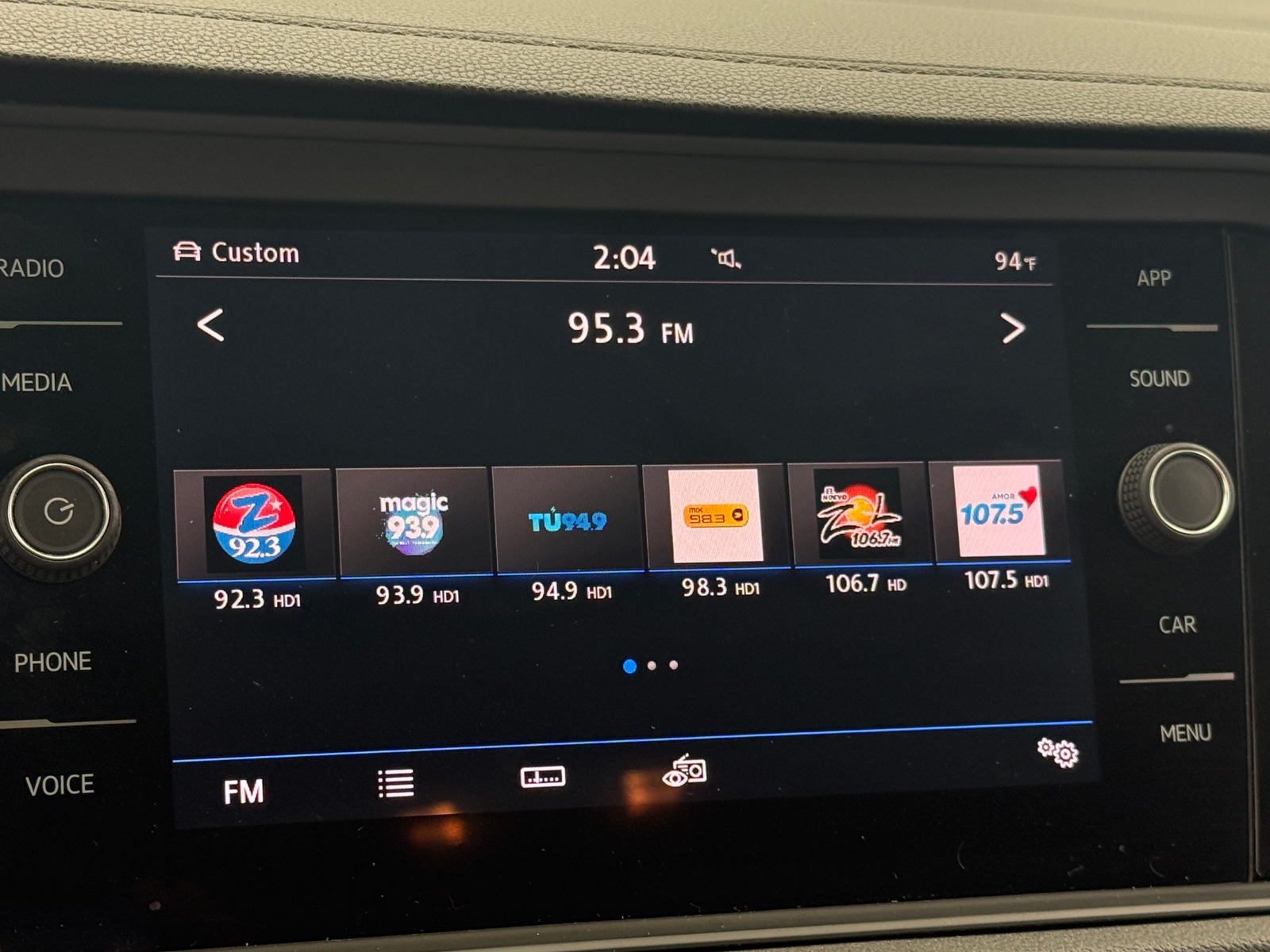 Thumbnail: 2019 Volkswagen Jetta - 3