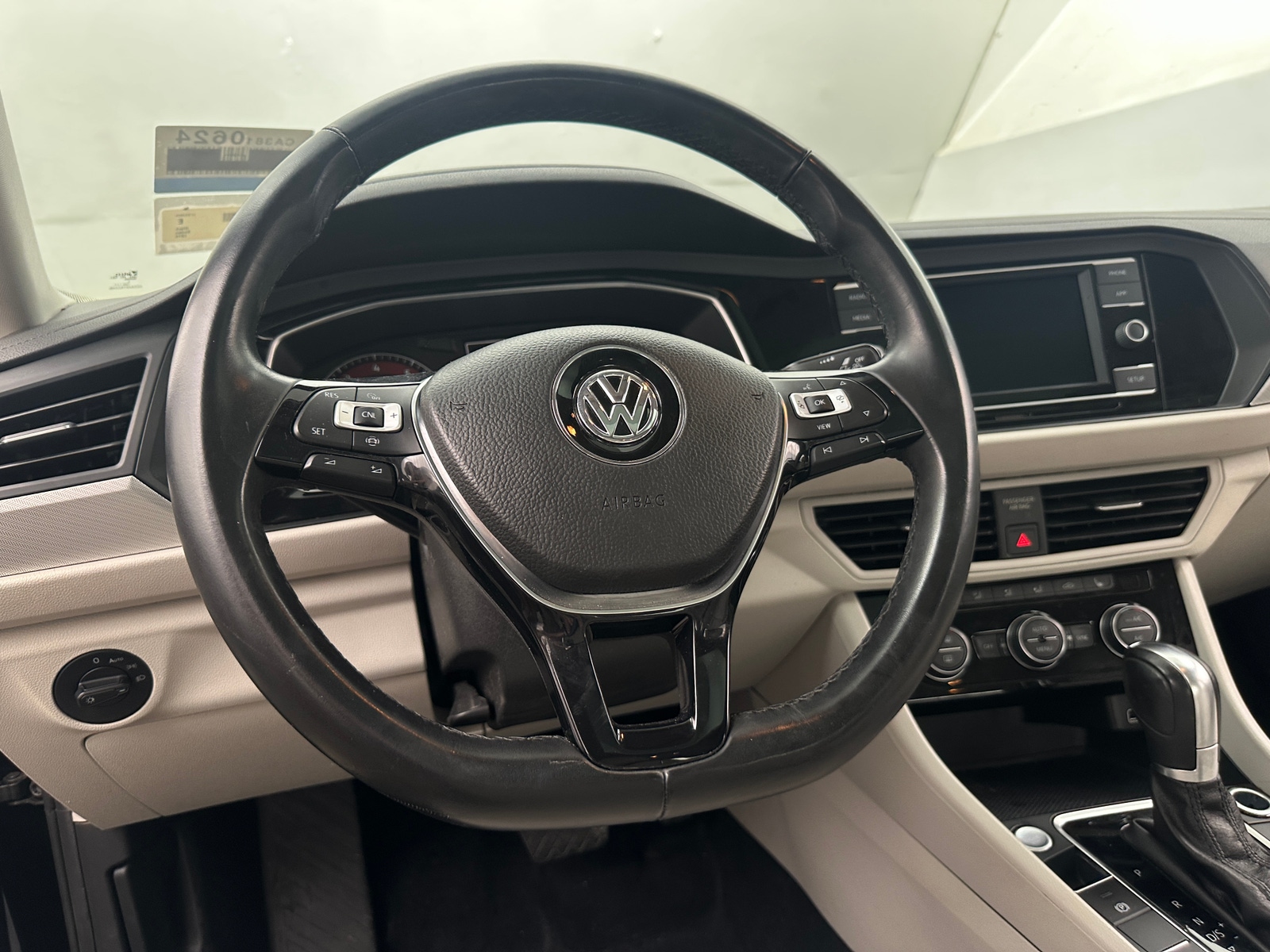 Thumbnail: 2019 Volkswagen Jetta - 5