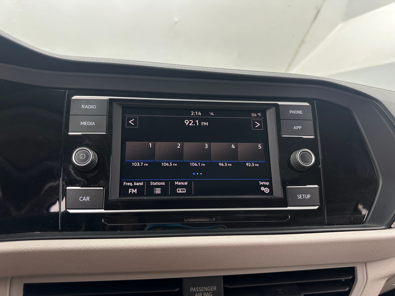 Thumbnail: 2019 Volkswagen Jetta - 4