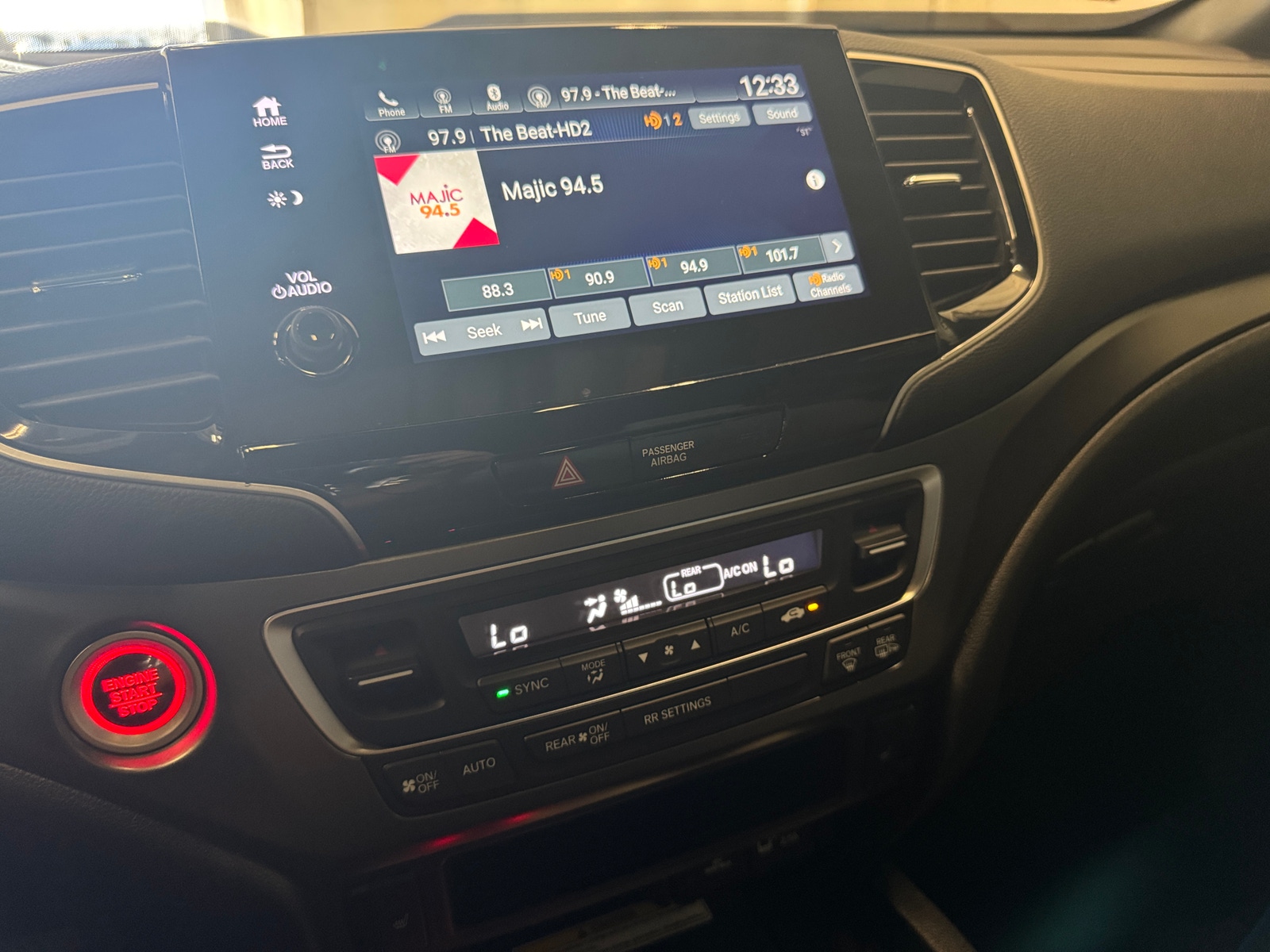 Thumbnail: 2022 Honda Passport - 3