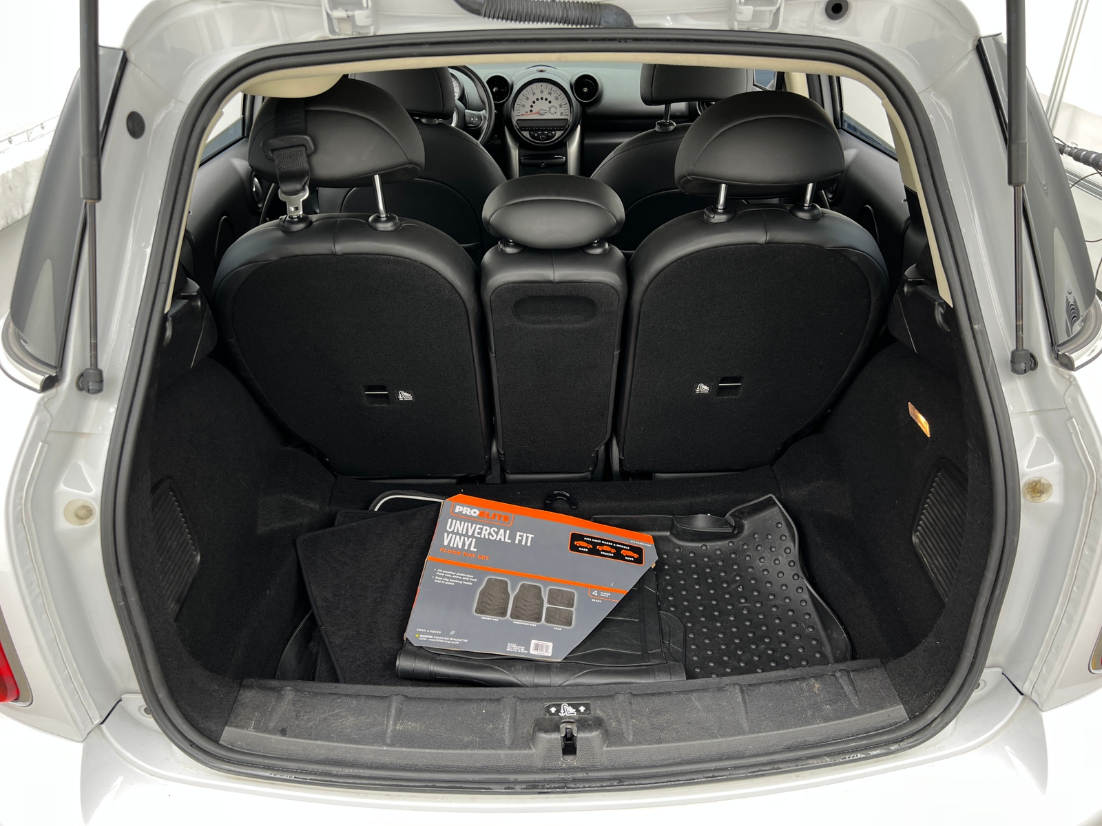 Thumbnail: 2014 MINI Cooper Countryman - 6