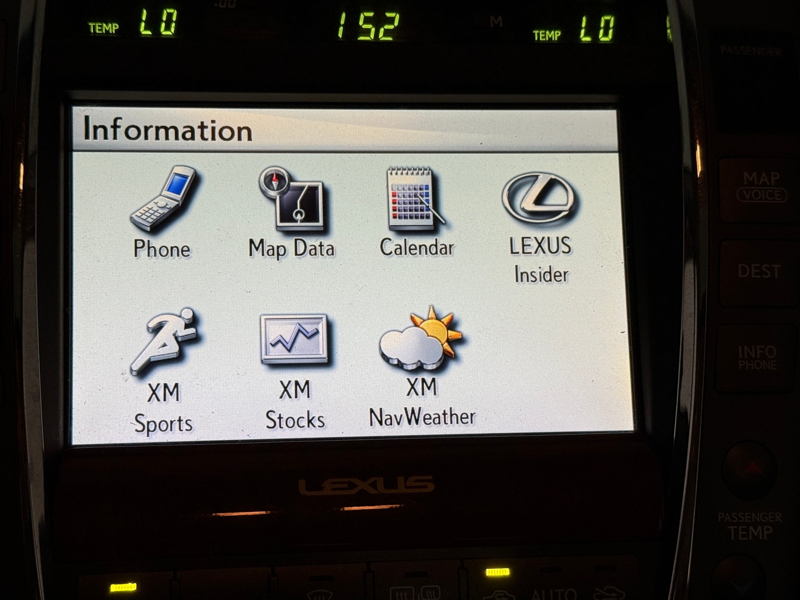 Thumbnail: 2012 Lexus ES - 3