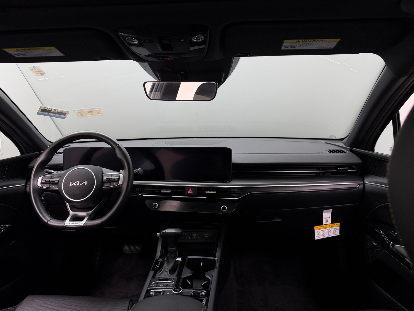 Thumbnail: 2025 Kia K5 - 2
