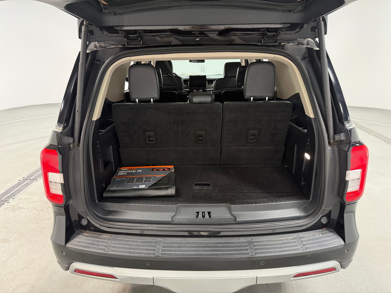 Thumbnail: 2024 Ford Expedition - 7