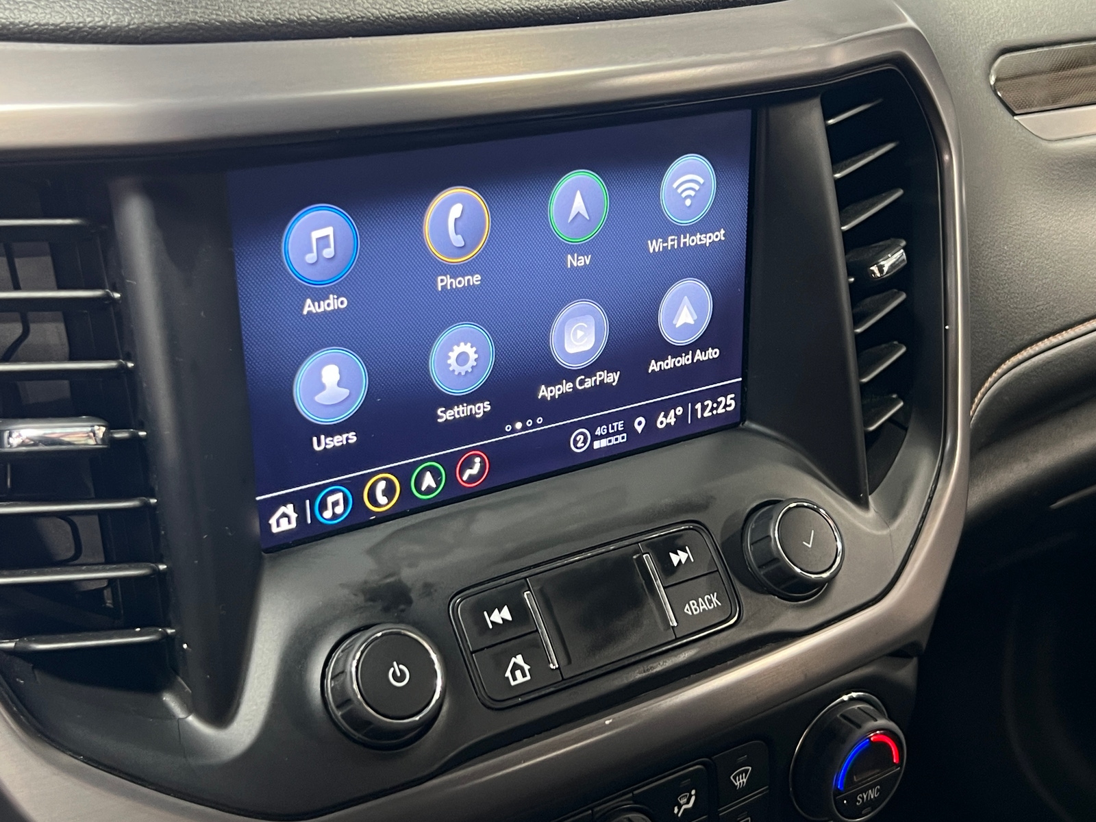 Thumbnail: 2023 GMC Acadia - 4
