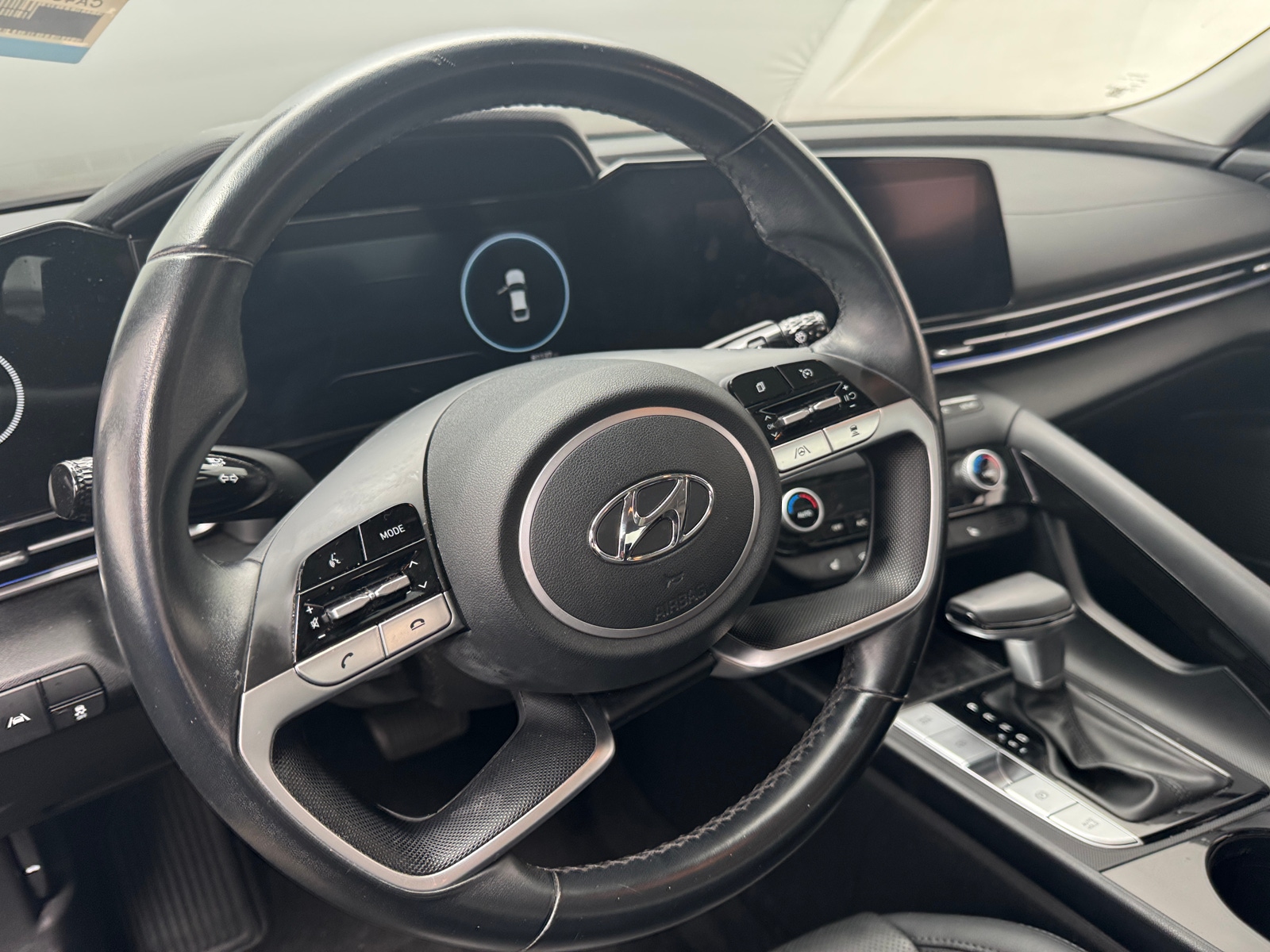 Thumbnail: 2021 Hyundai Elantra - 4