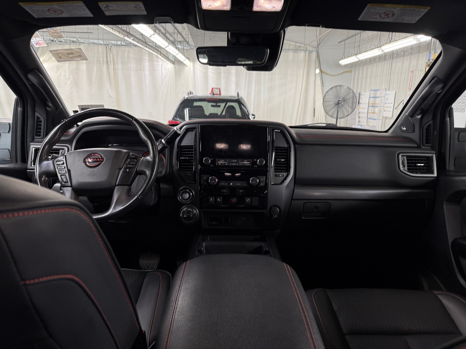 Thumbnail: 2023 Nissan Titan - 3