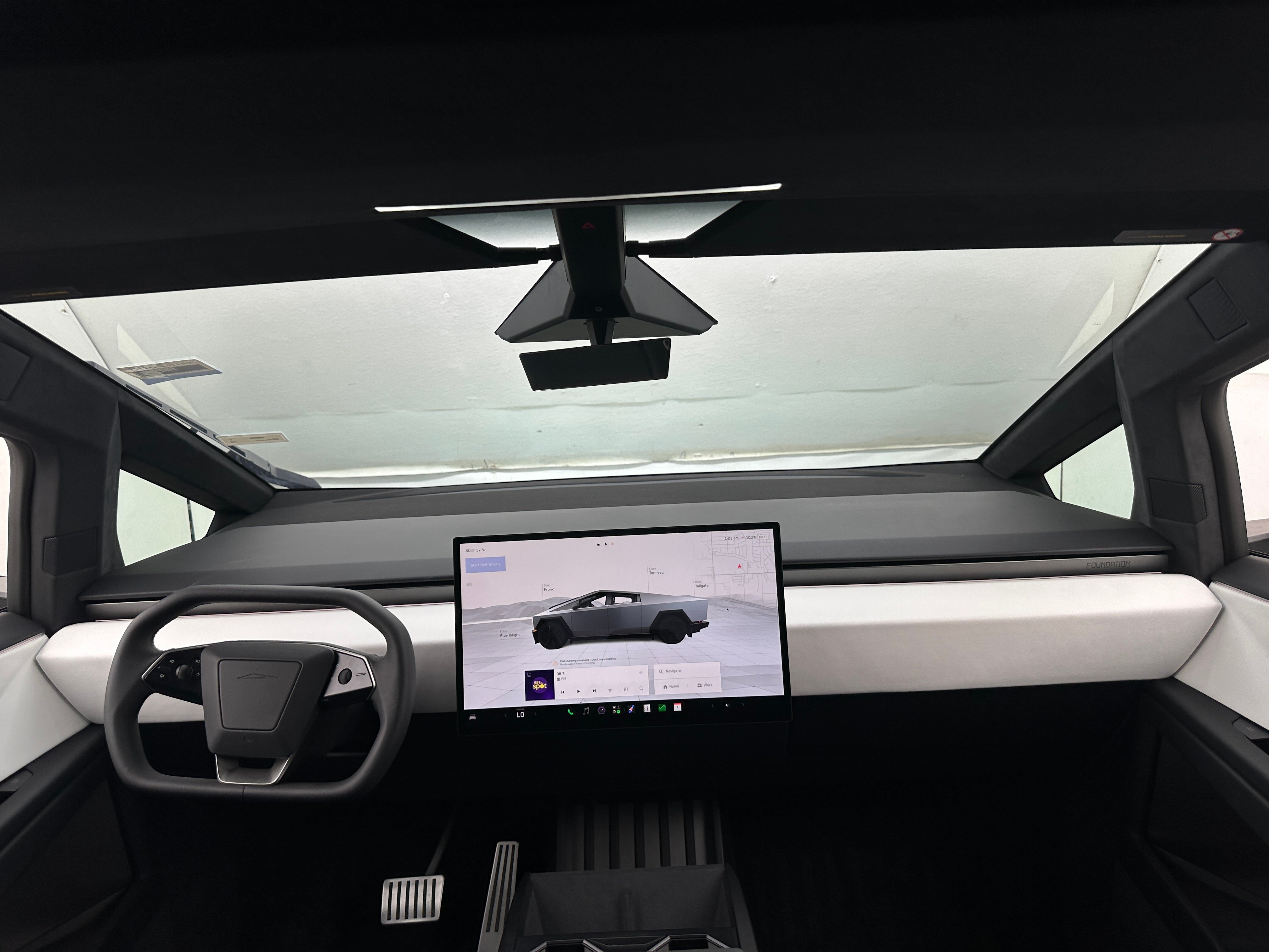 Used 2024 Tesla Cybertruck Base with VIN 7G2CEHED1RA032389 for sale in Pewaukee, WI