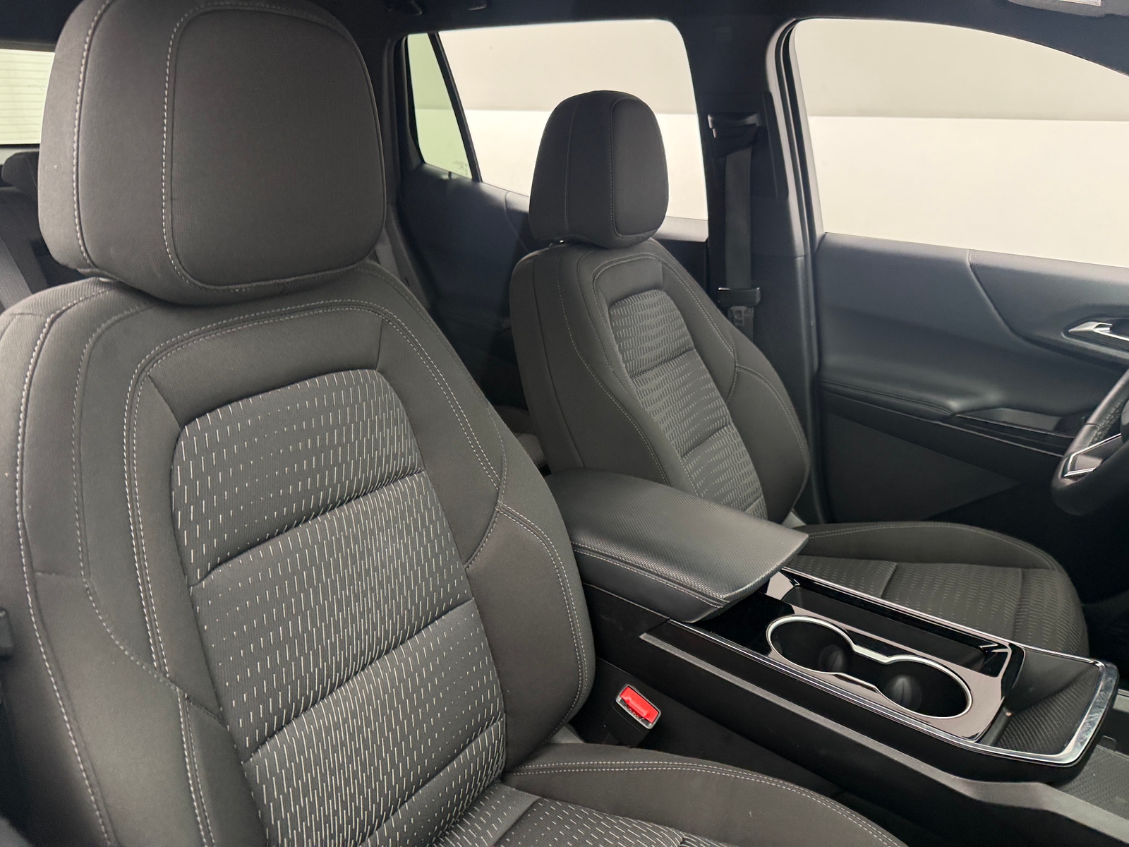 Thumbnail: 2025 Chevrolet Equinox - 2