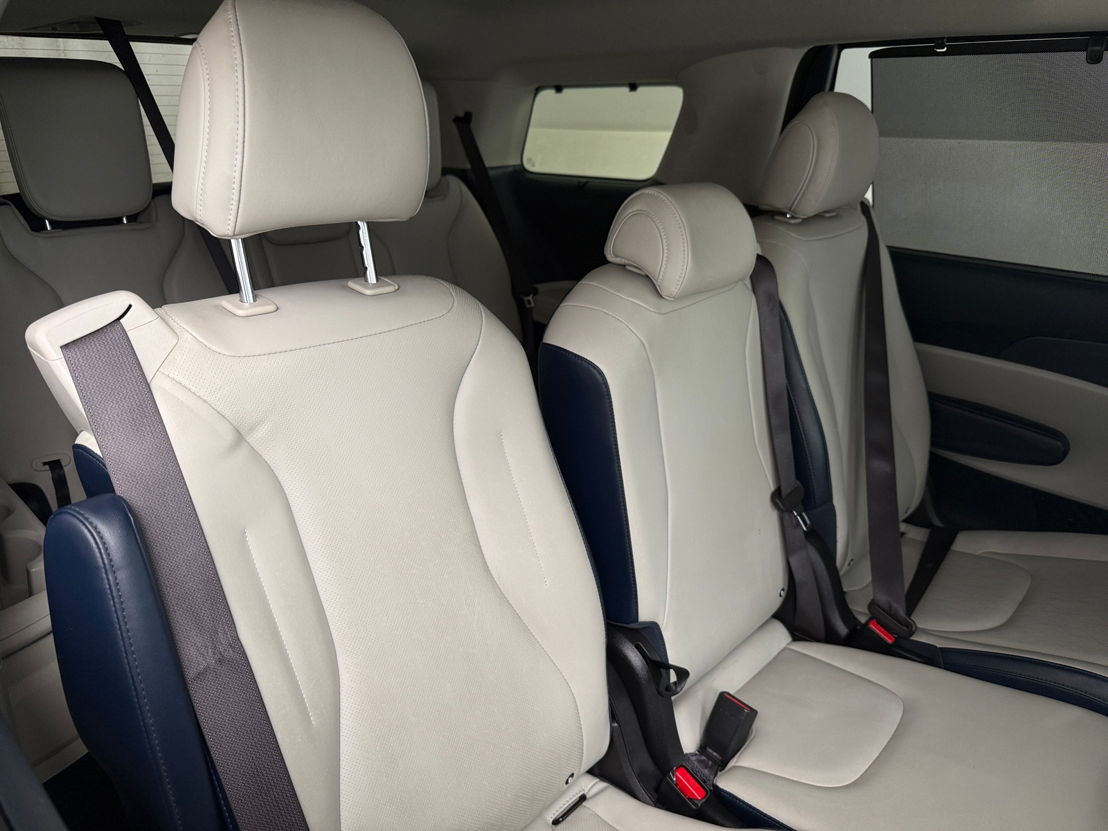 Thumbnail: 2025 Kia Carnival - 5