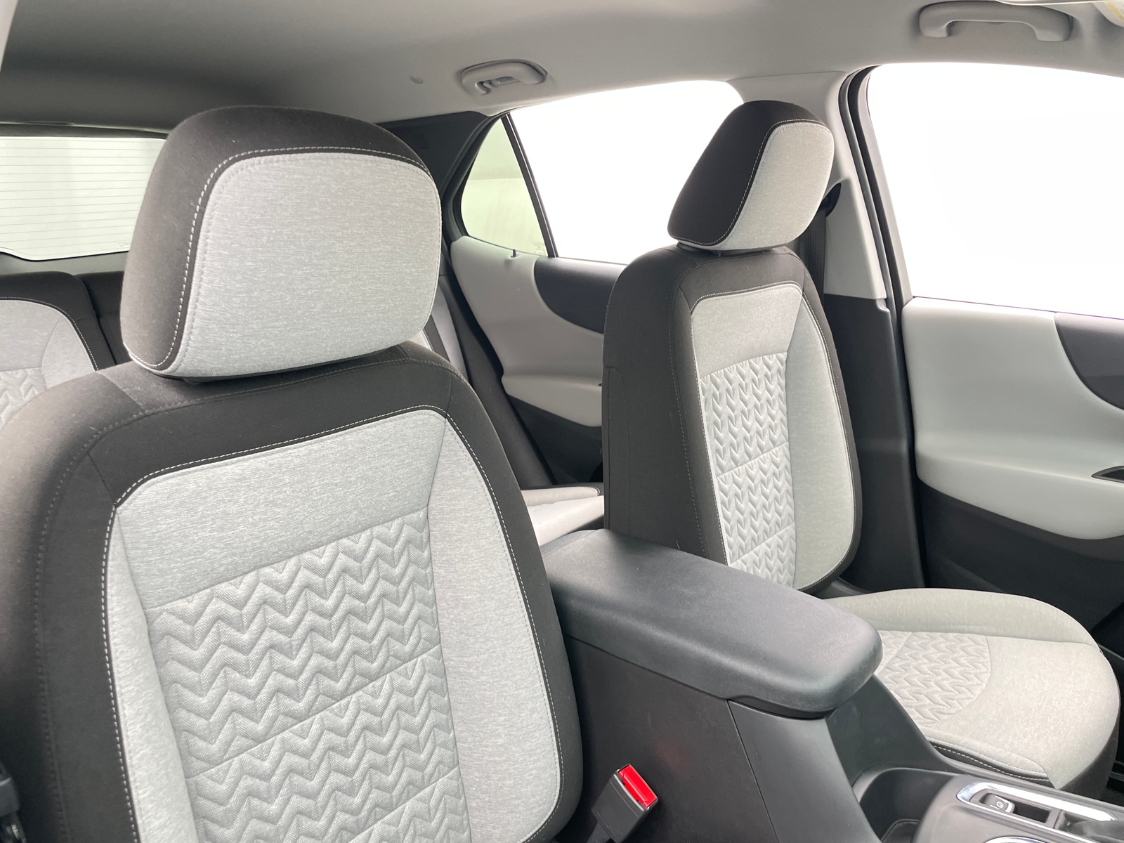 Thumbnail: 2023 Chevrolet Equinox - 2