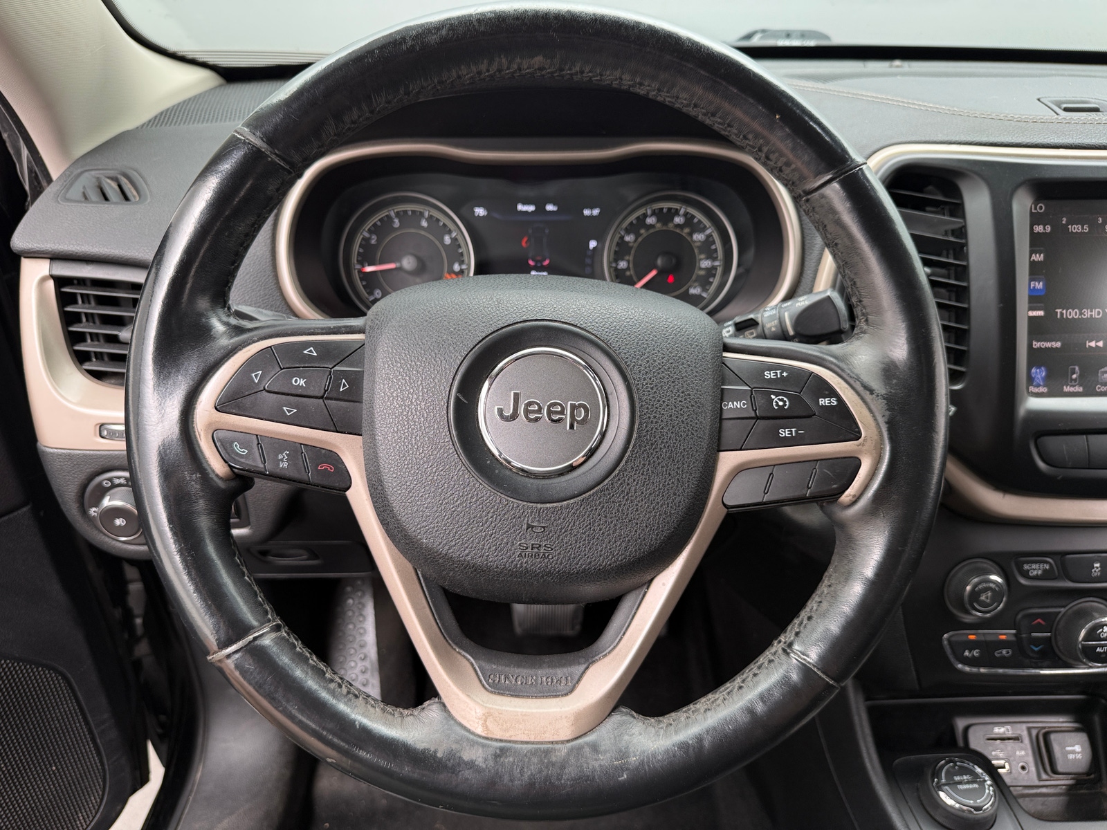 Thumbnail: 2014 Jeep Cherokee - 4