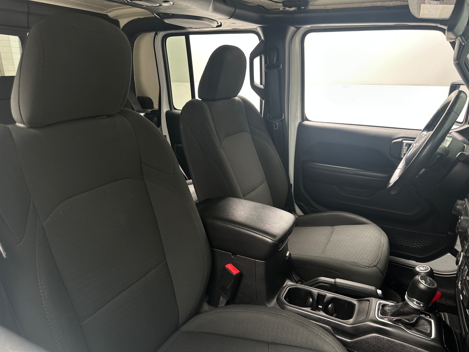 Thumbnail: 2020 Jeep Gladiator - 2