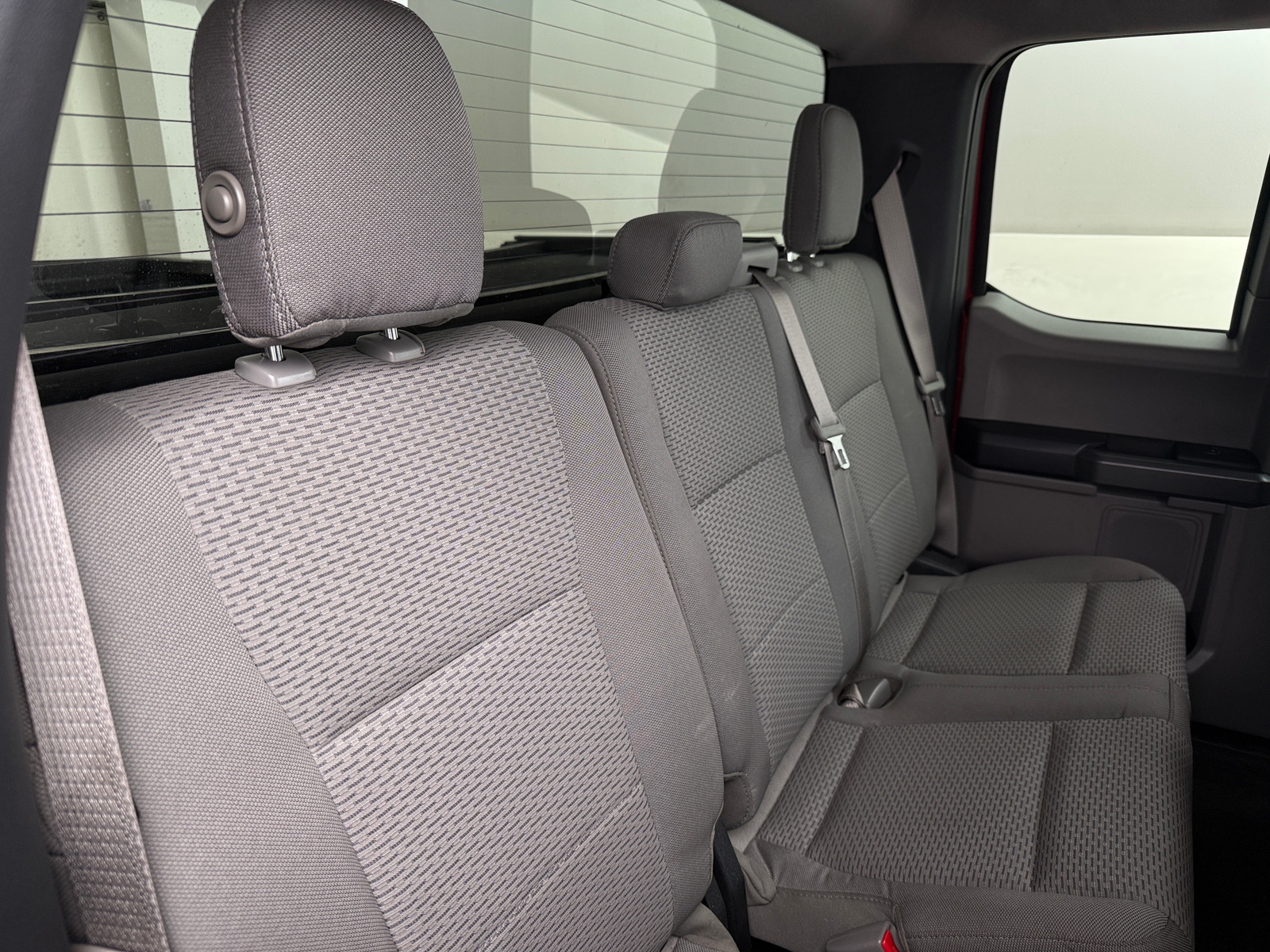 Thumbnail: 2016 Ford Econoline - 6