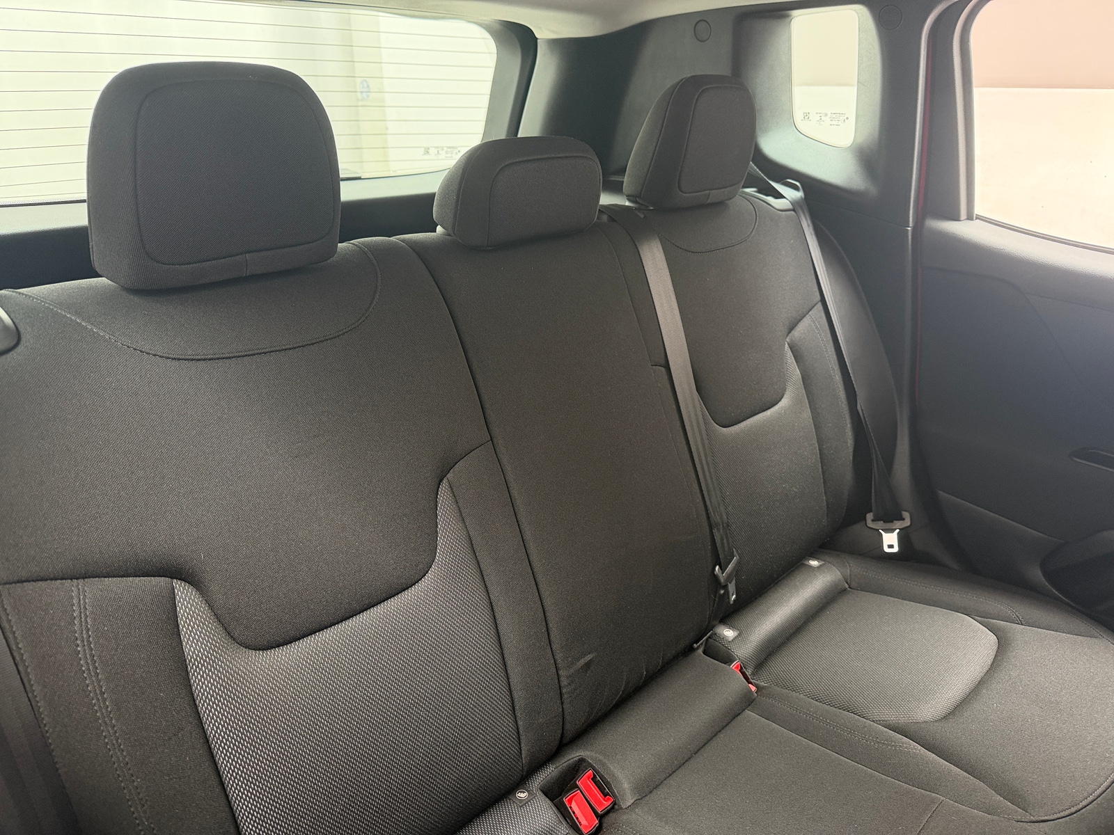 Thumbnail: 2020 Jeep Renegade - 6