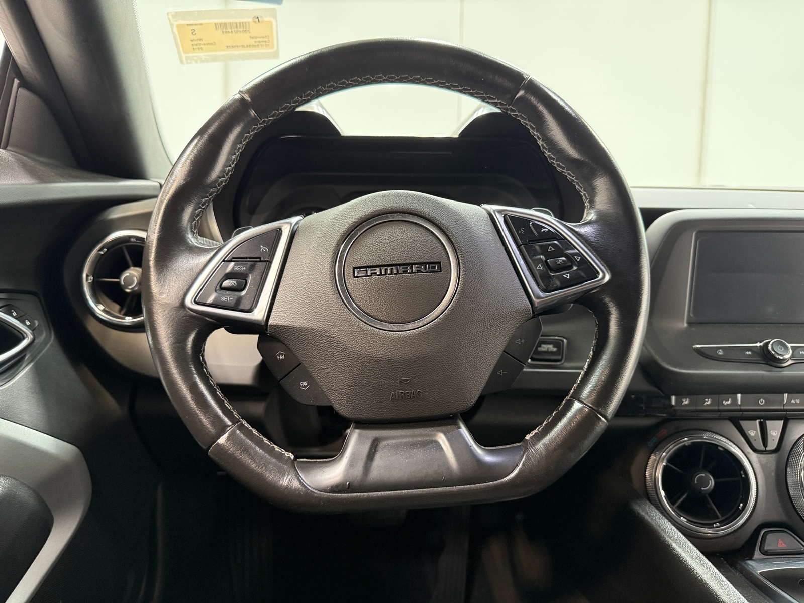 Thumbnail: 2018 Chevrolet Camaro - 5