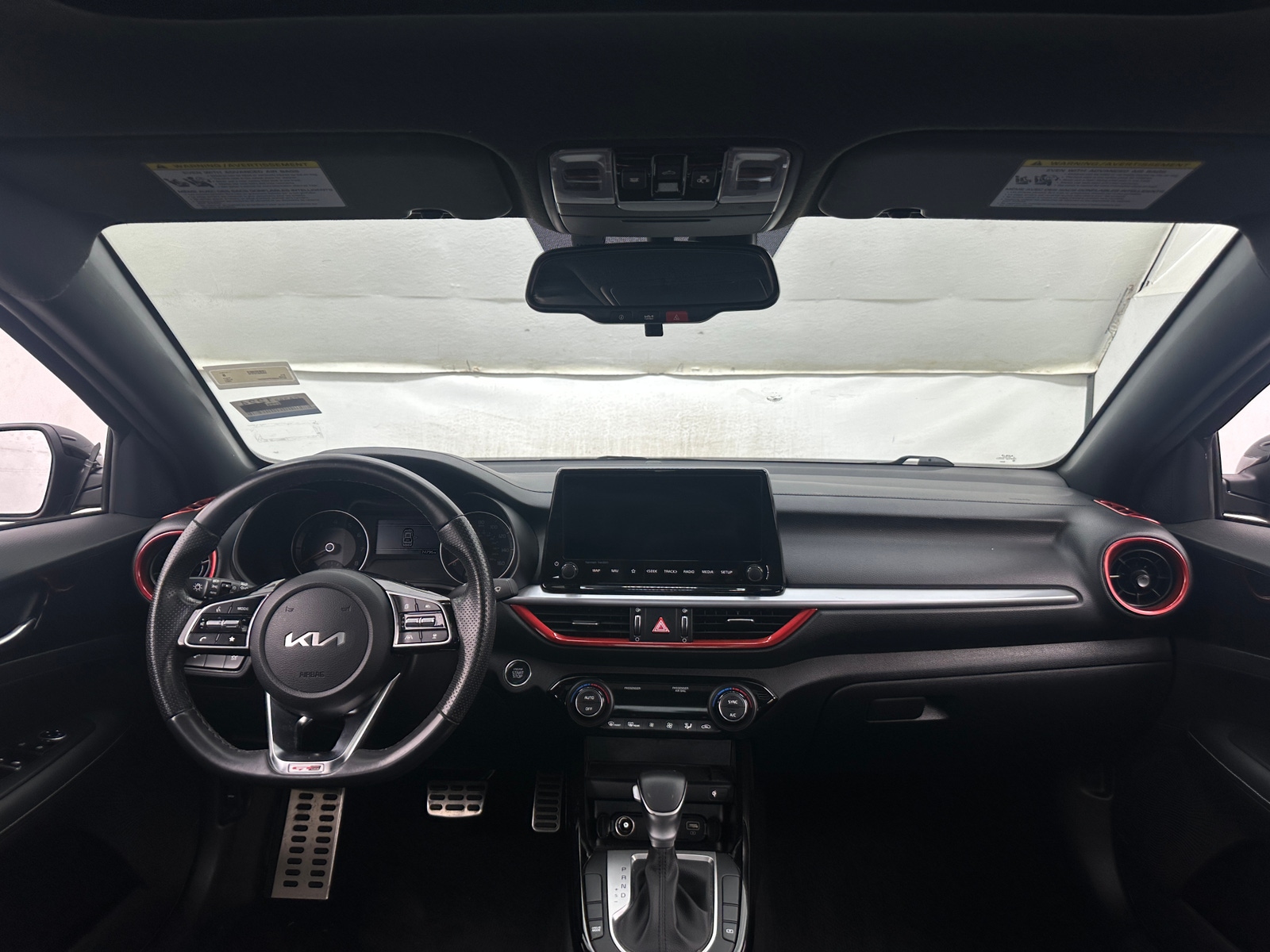 Thumbnail: 2023 Kia Forte - 3