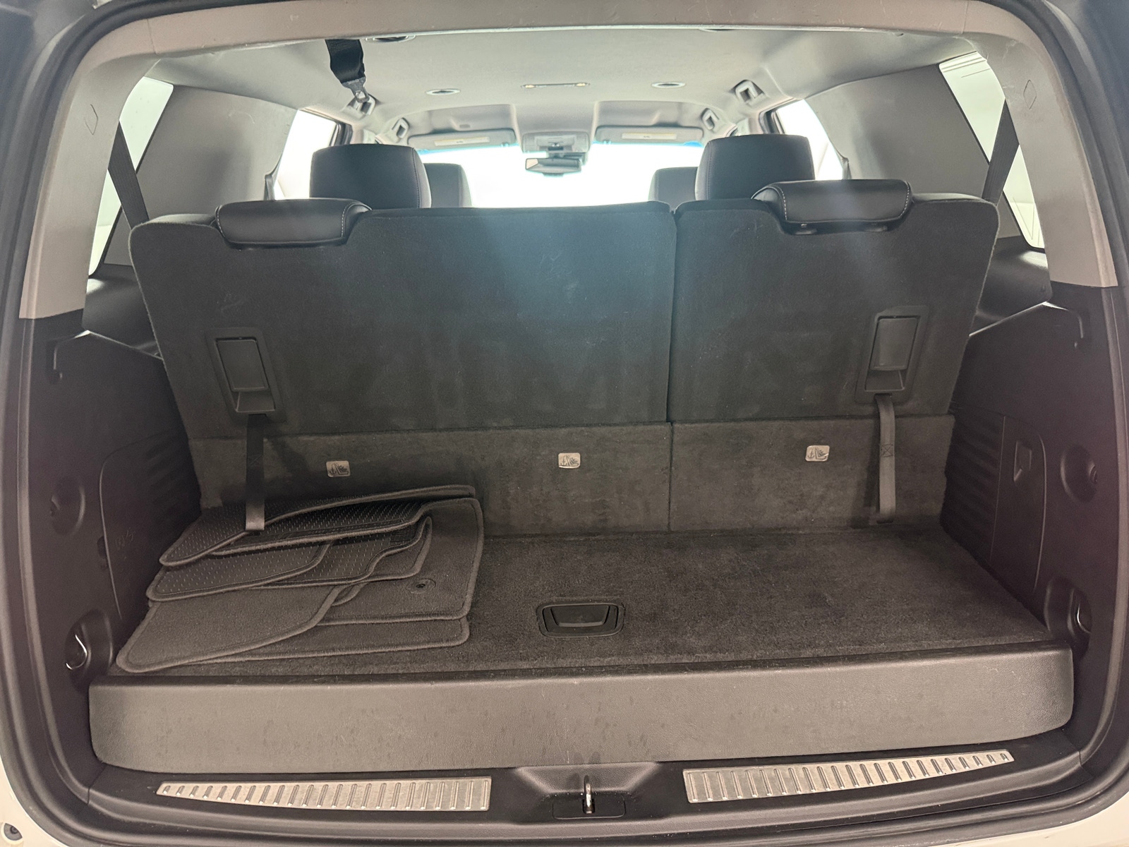 Thumbnail: 2019 Chevrolet Tahoe - 6