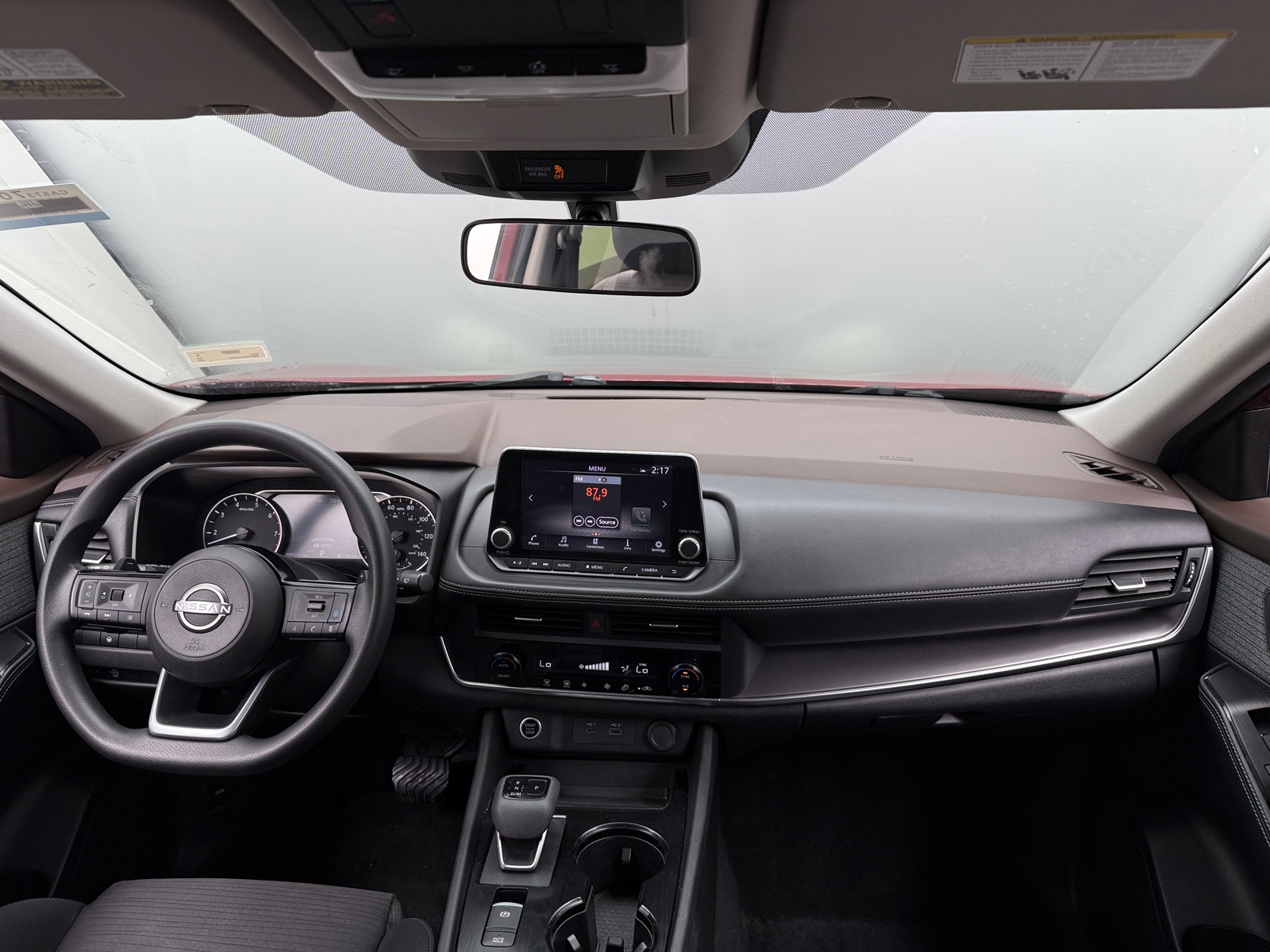 Thumbnail: 2023 Nissan Rogue - 3