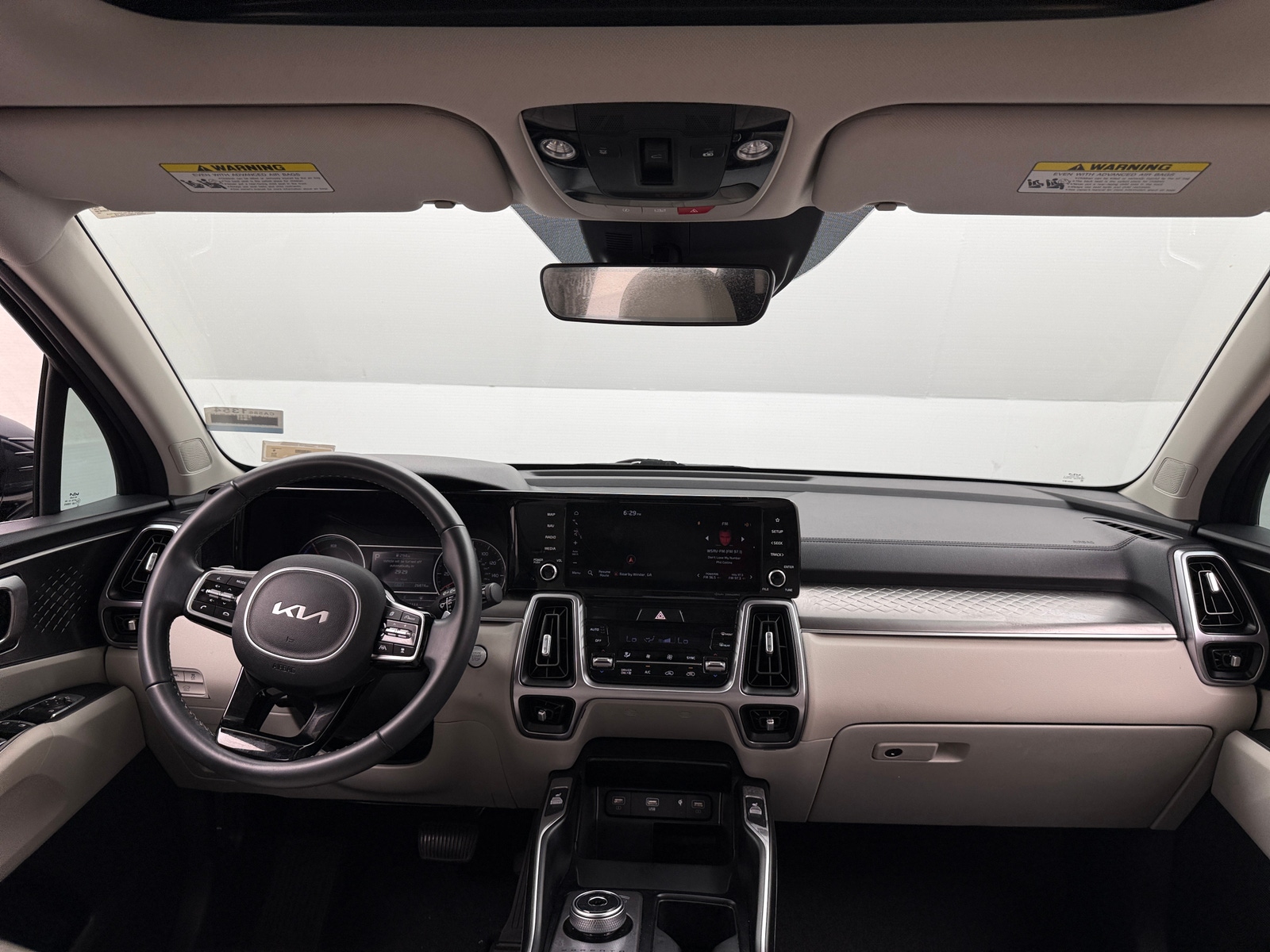 Thumbnail: 2023 Kia Sorento - 2