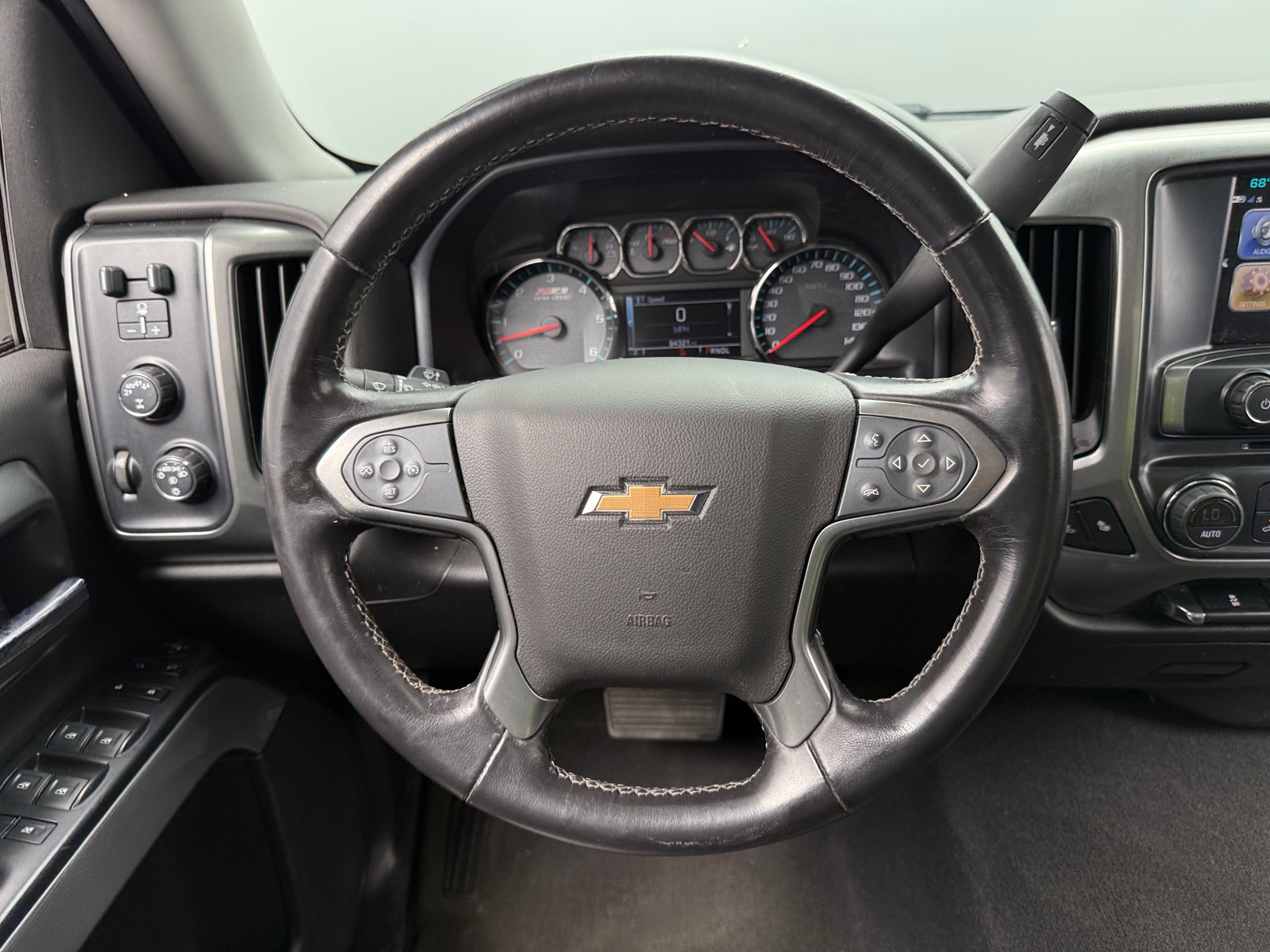 Thumbnail: 2019 Chevrolet Silverado 1500 - 5