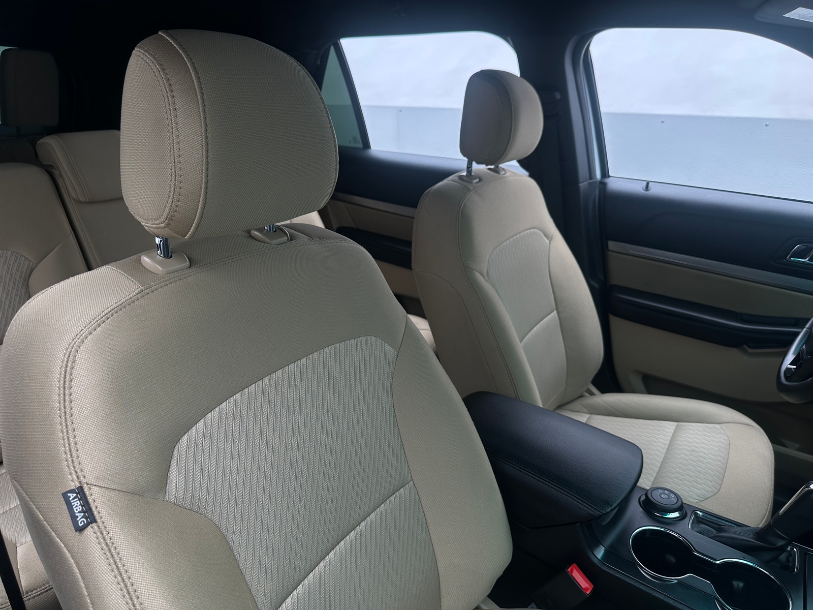 Thumbnail: 2016 Ford Explorer - 2