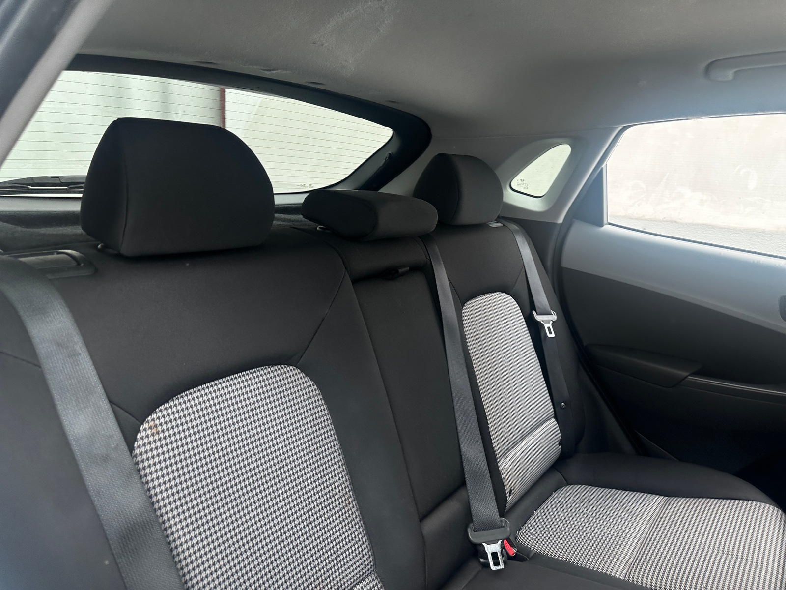 Thumbnail: 2021 Hyundai Kona - 6