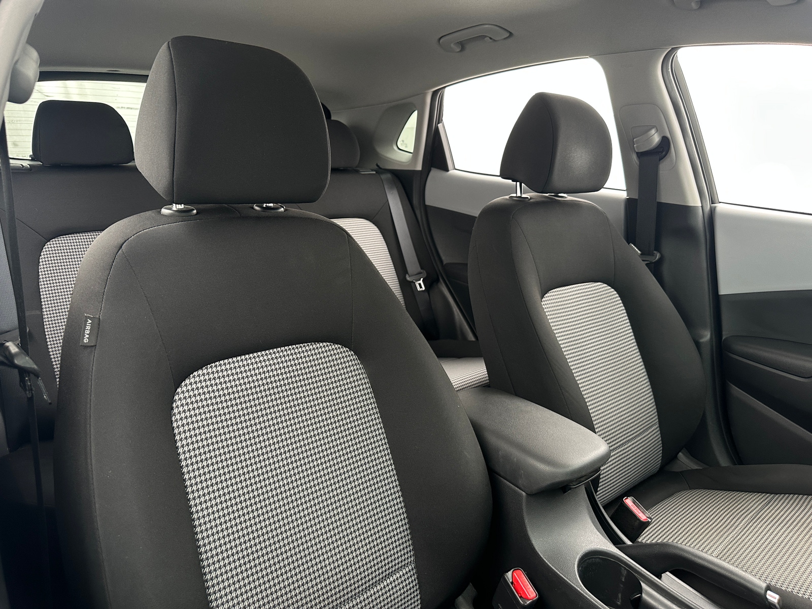 Thumbnail: 2019 Hyundai Kona - 2