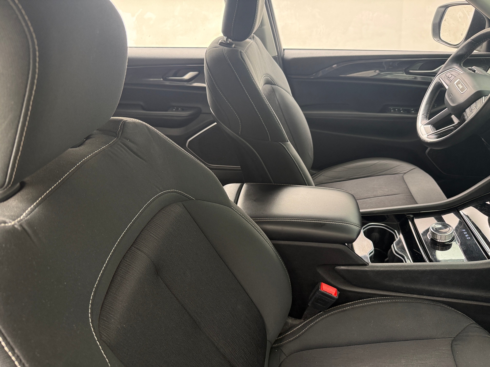 Thumbnail: 2021 Jeep Grand Cherokee L - 2