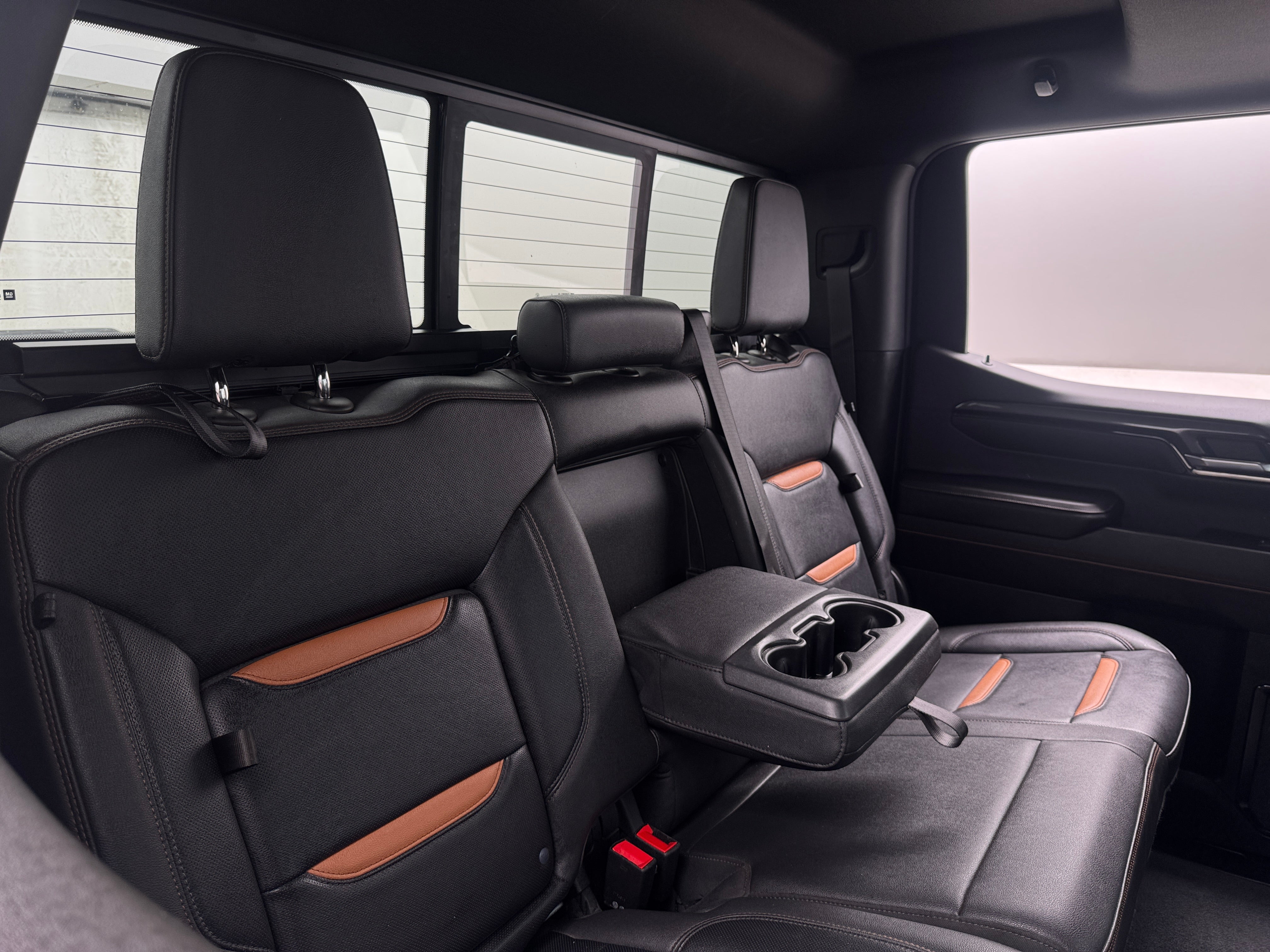 2023 GMC Sierra 1500 AT4 - Photo 4