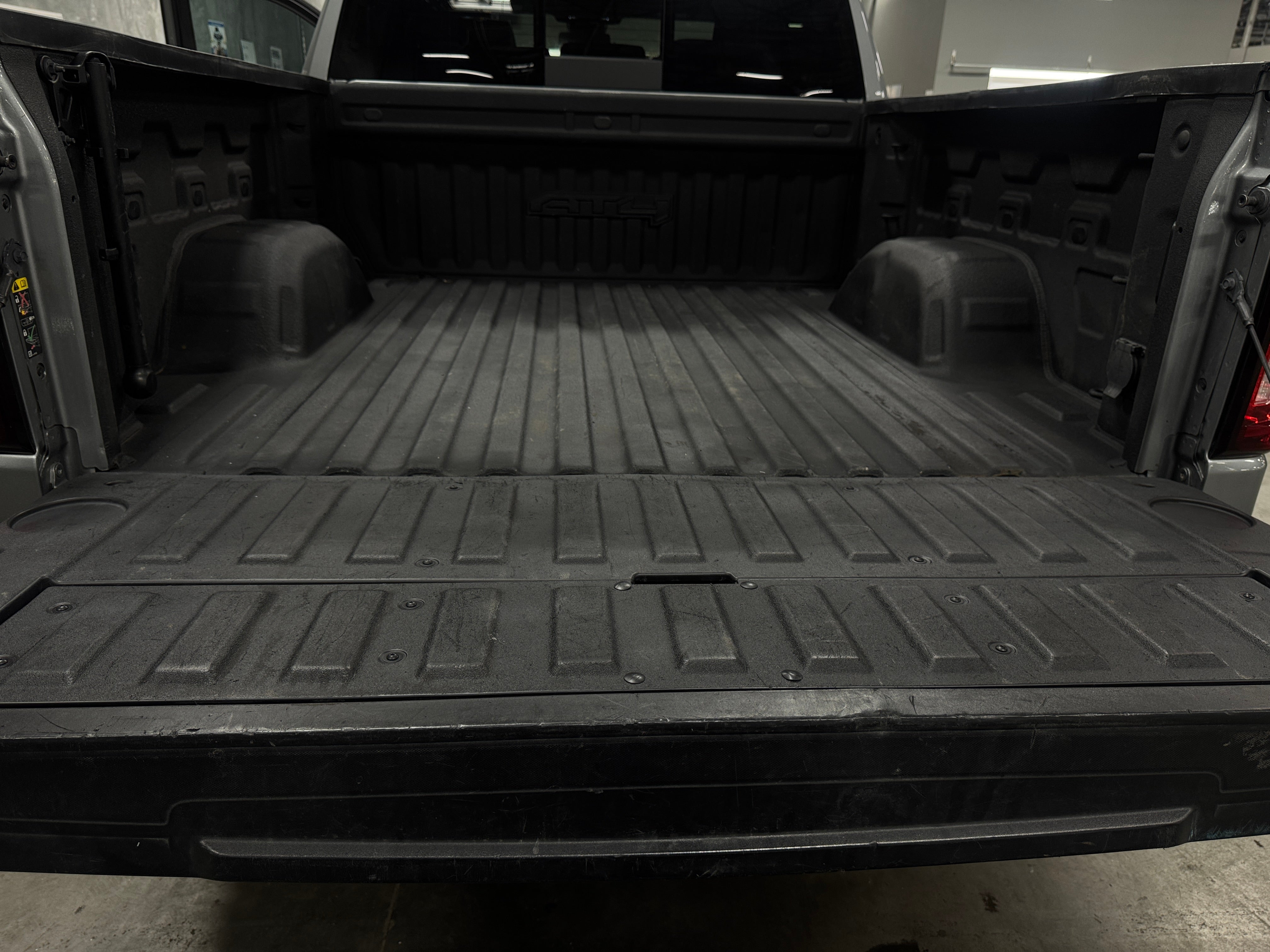 Used 2023 GMC Sierra 1500 AT4 with VIN 3GTUUEEL6PG241668 for sale in Little Rock