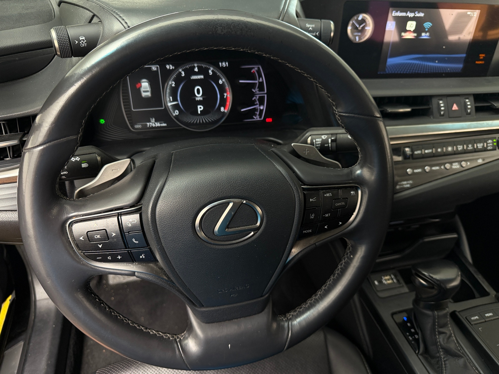 Thumbnail: 2020 Lexus ES - 4