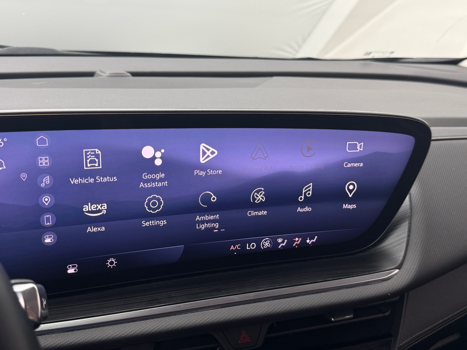 Thumbnail: 2024 Buick Envision - 3
