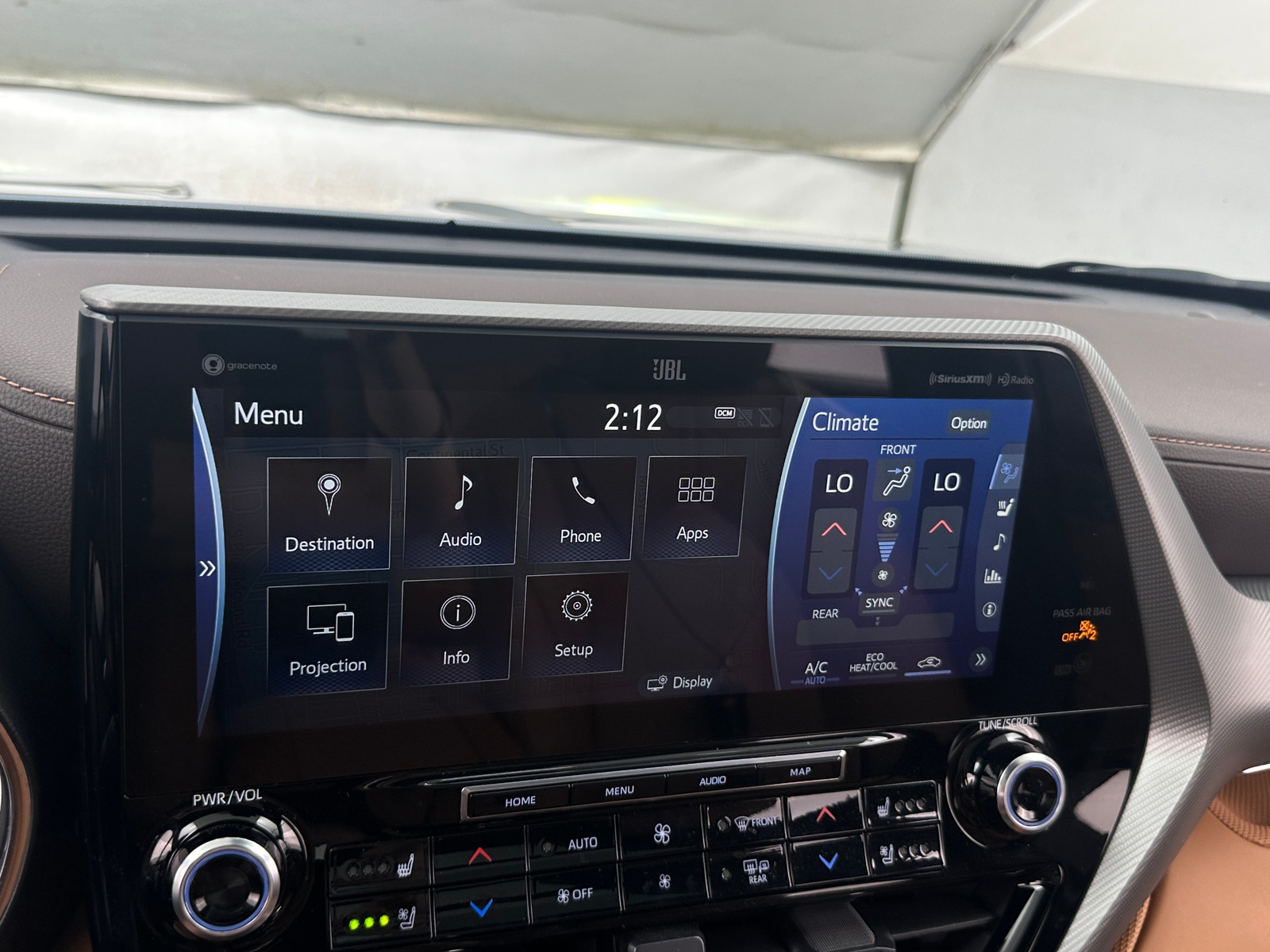 Thumbnail: 2022 Toyota Highlander - 3