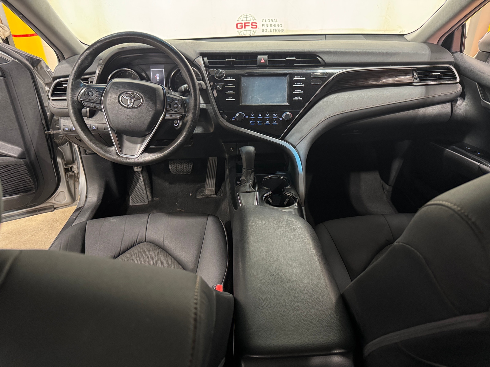 Thumbnail: 2019 Toyota Camry - 3
