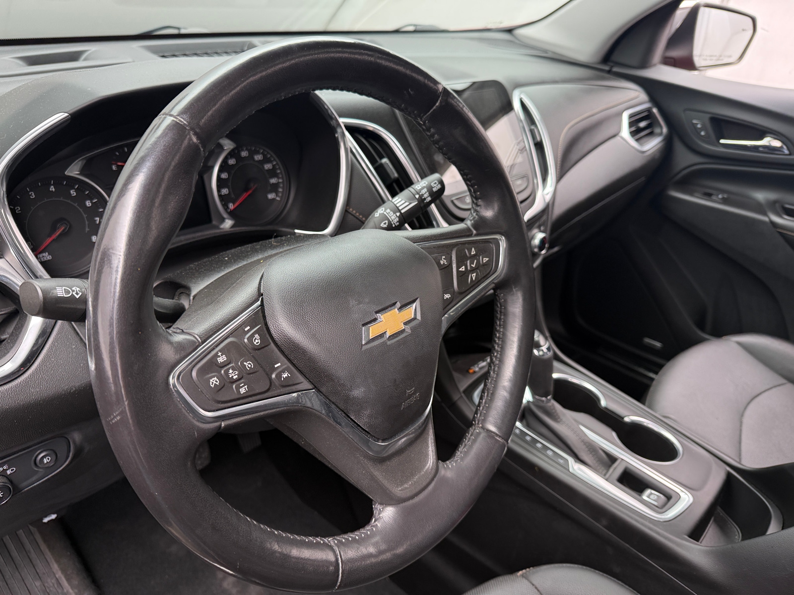 Thumbnail: 2020 Chevrolet Equinox - 4