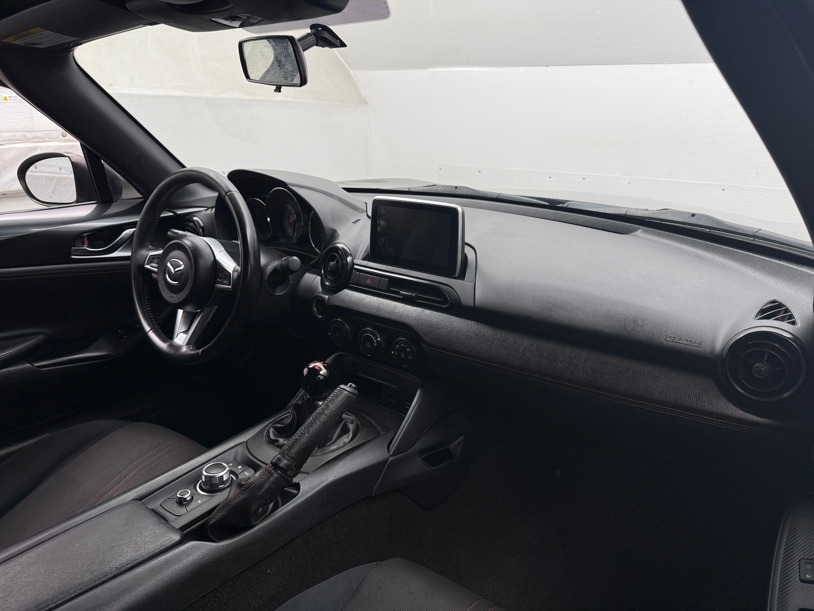 Thumbnail: 2016 Mazda MX-5 Miata - 3
