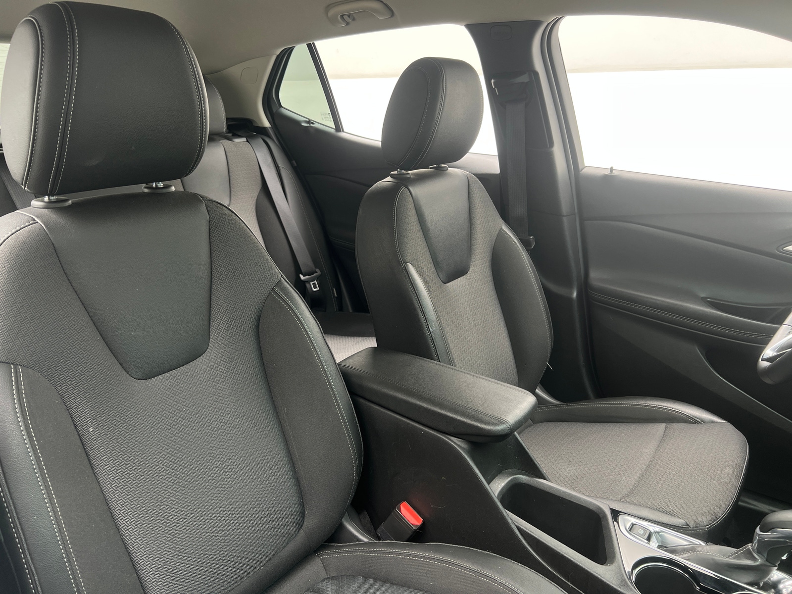 Thumbnail: 2025 Buick Encore GX - 2