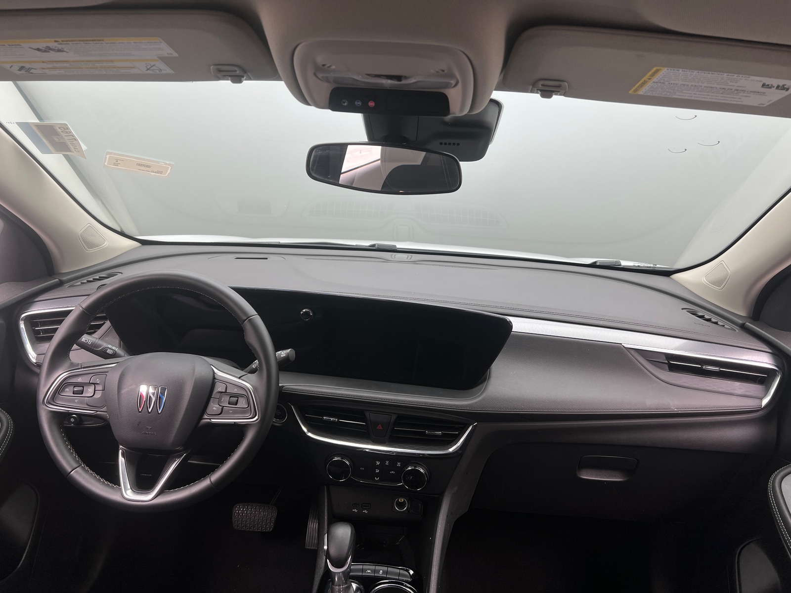 Thumbnail: 2025 Buick Encore GX - 3