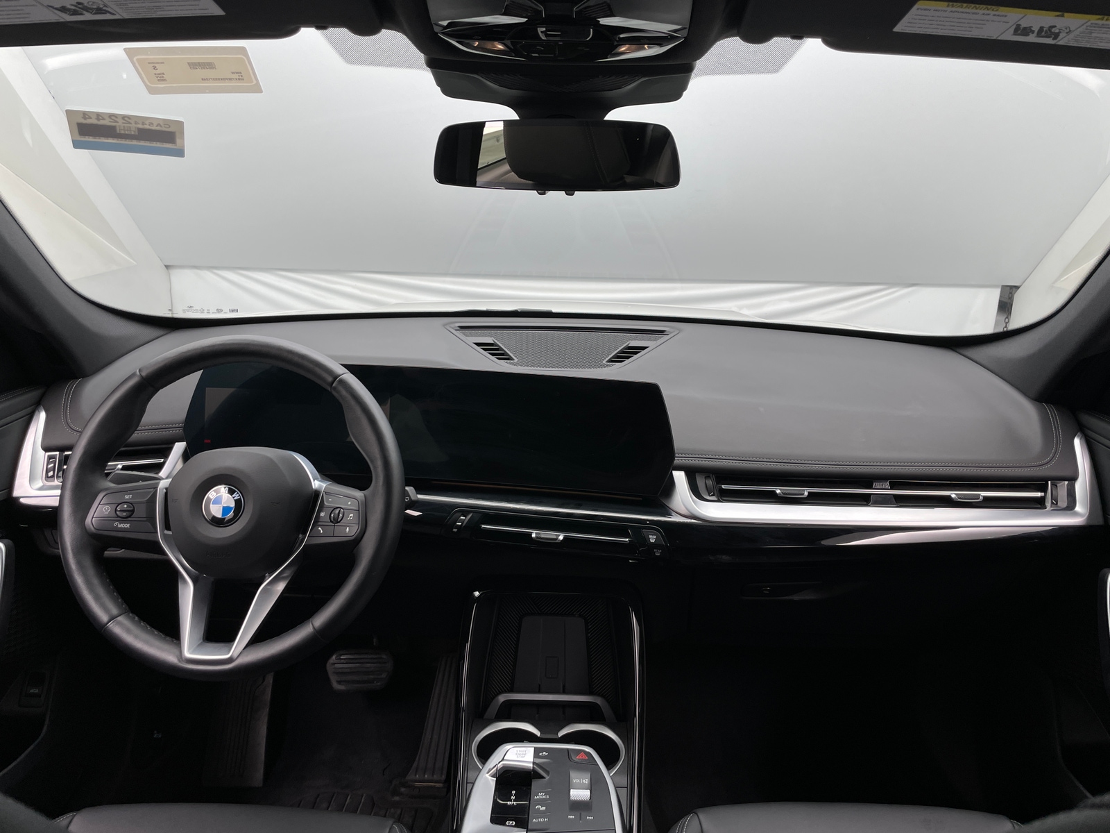 Thumbnail: 2025 BMW X1 - 2