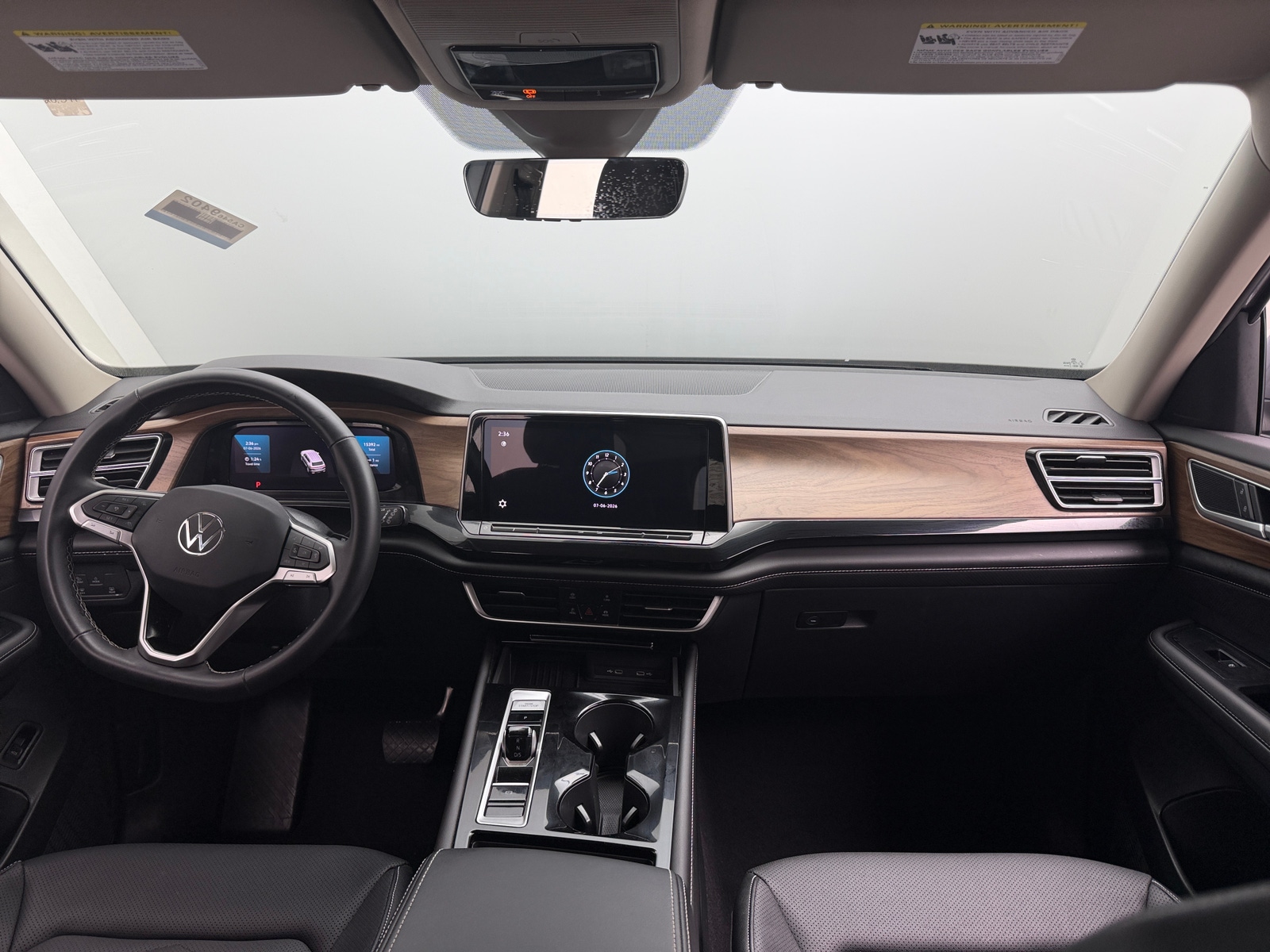 Thumbnail: 2026 Volkswagen Atlas - 3