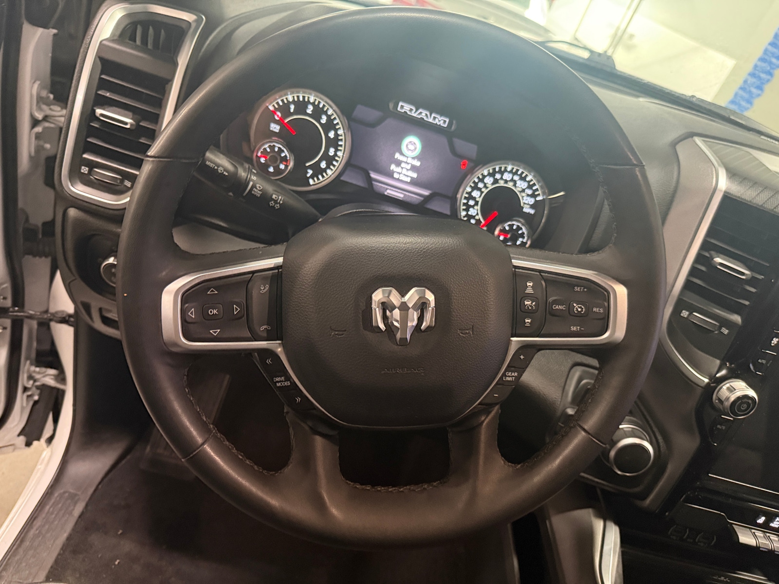 Thumbnail: 2025 RAM 1500 - 5