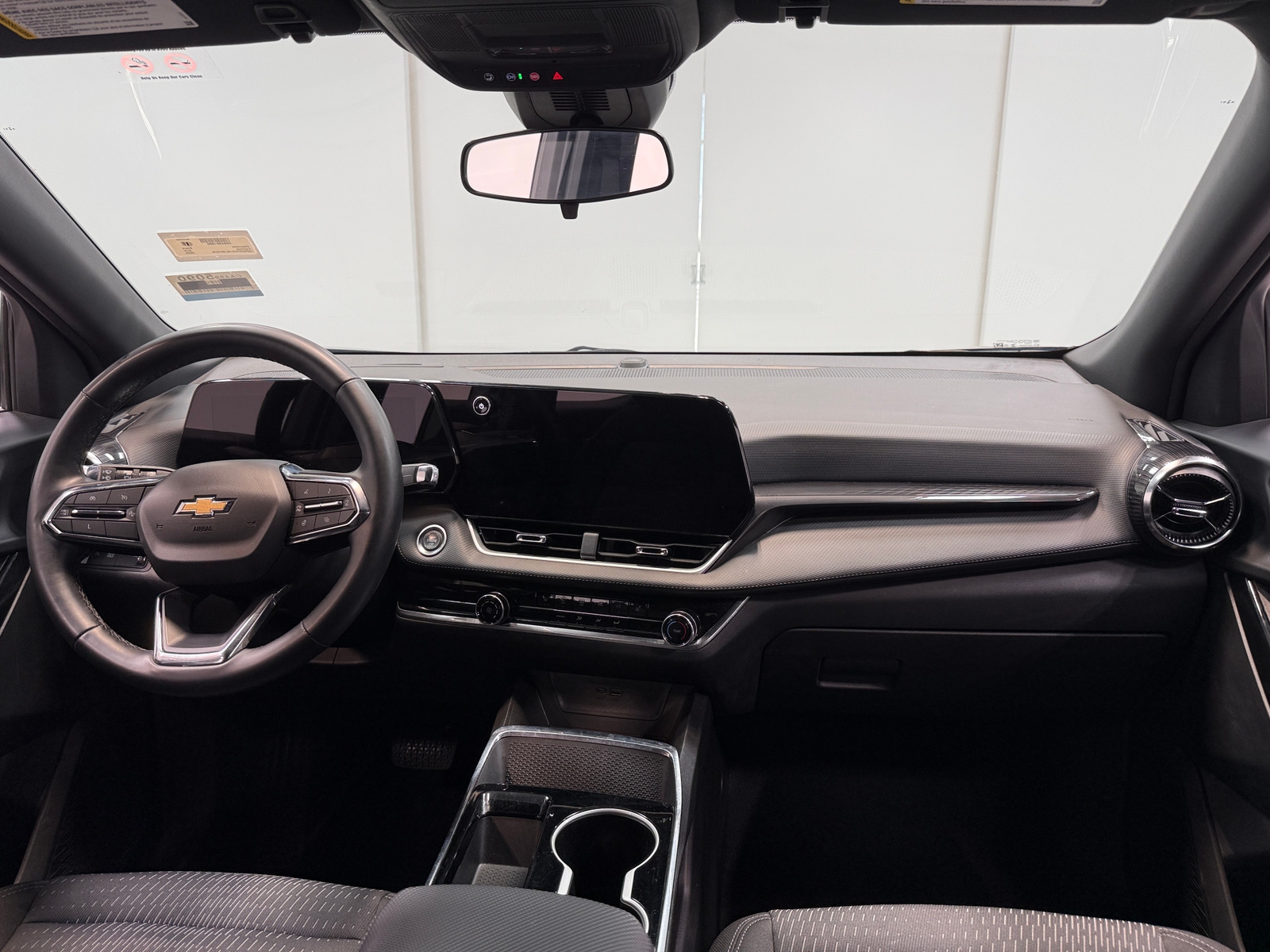 Thumbnail: 2025 Chevrolet Equinox - 3