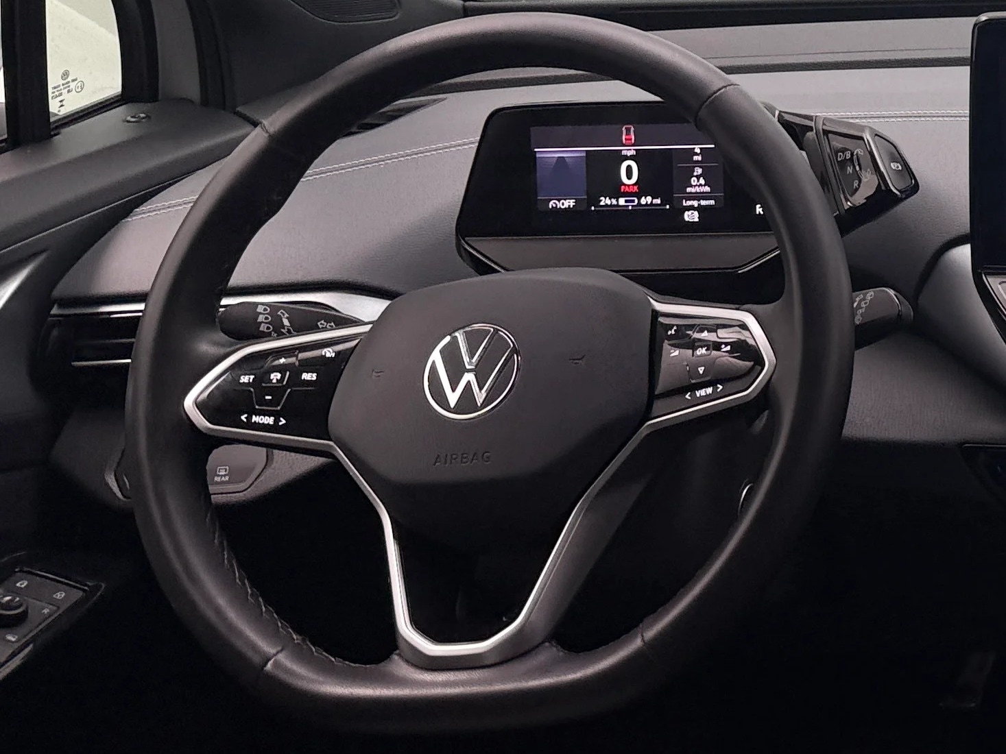 Thumbnail: 2023 Volkswagen ID.4 - 5